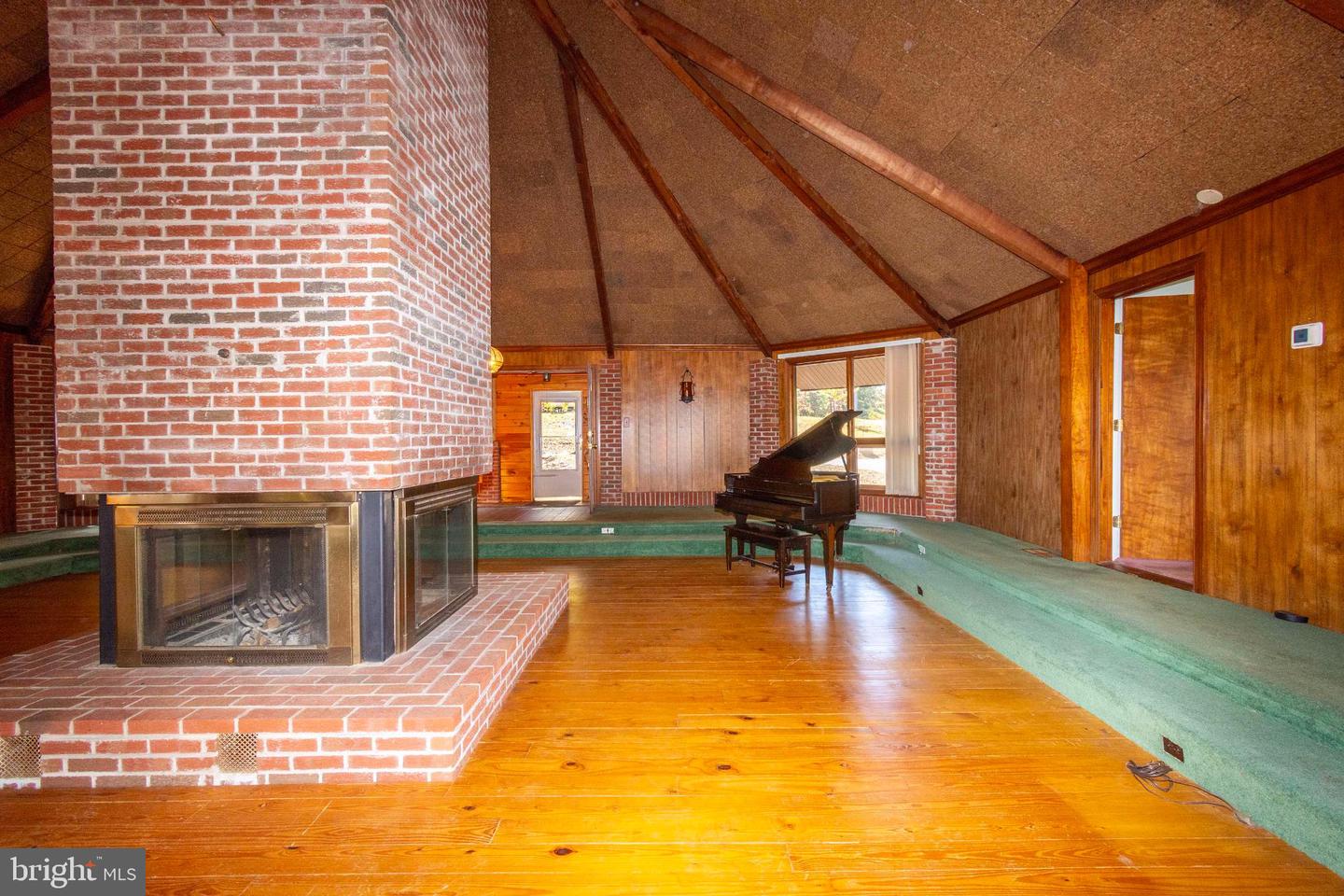 1571 MITCHELL POINT RD, MINERAL, Virginia 23117, 4 Bedrooms Bedrooms, ,4 BathroomsBathrooms,Residential,For sale,1571 MITCHELL POINT RD,VALA2008784 MLS # VALA2008784 1571 MITCHELL POINT RD, MINERAL, Virginia 23117, 4 Bedrooms Bedrooms, ,4 BathroomsBathrooms,Residential,For sale,1571 MITCHELL POINT RD,VALA2008784 MLS # VALA2008784