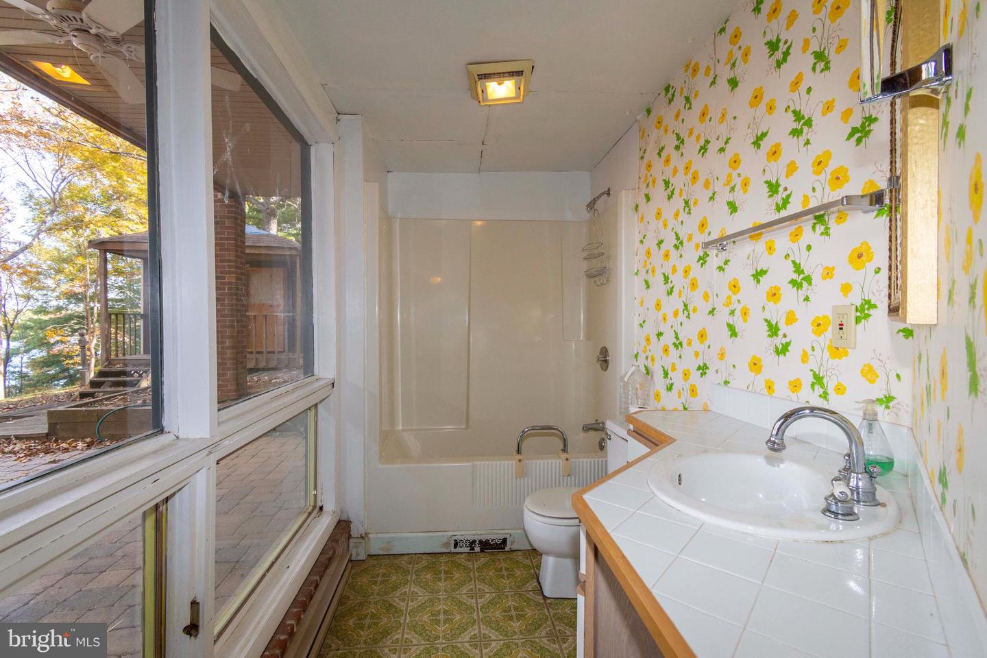 1571 MITCHELL POINT RD, MINERAL, Virginia 23117, 4 Bedrooms Bedrooms, ,4 BathroomsBathrooms,Residential,For sale,1571 MITCHELL POINT RD,VALA2008784 MLS # VALA2008784 1571 MITCHELL POINT RD, MINERAL, Virginia 23117, 4 Bedrooms Bedrooms, ,4 BathroomsBathrooms,Residential,For sale,1571 MITCHELL POINT RD,VALA2008784 MLS # VALA2008784