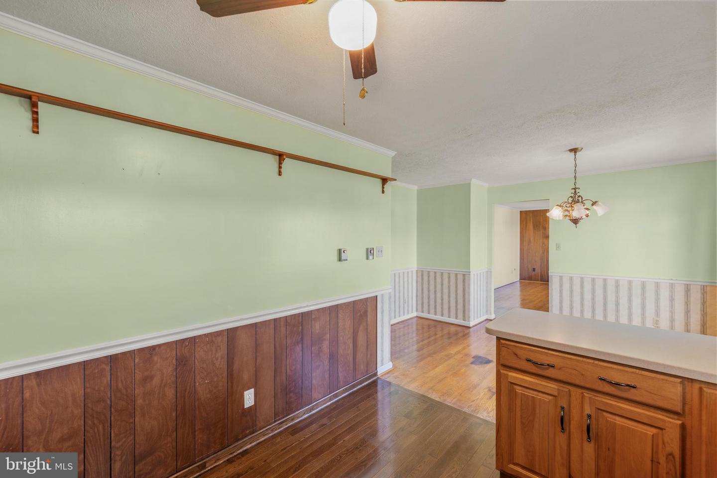 204 RIDGE RD, WINCHESTER, Virginia 22602, 3 Bedrooms Bedrooms, ,3 BathroomsBathrooms,Residential,For sale,204 RIDGE RD,VAFV2037676 MLS # VAFV2037676 204 RIDGE RD, WINCHESTER, Virginia 22602, 3 Bedrooms Bedrooms, ,3 BathroomsBathrooms,Residential,For sale,204 RIDGE RD,VAFV2037676 MLS # VAFV2037676