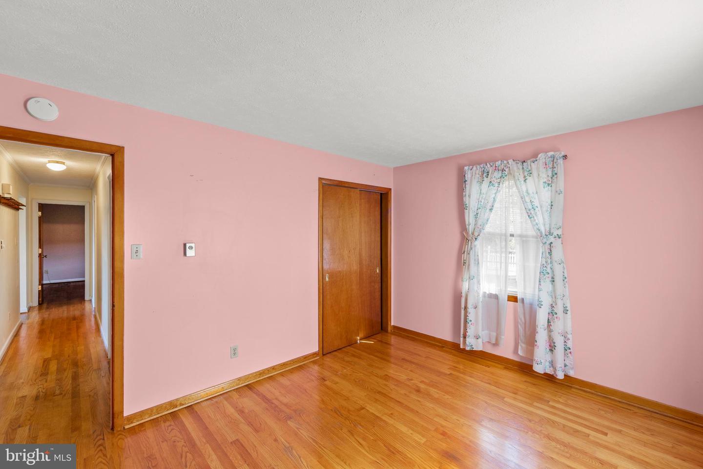 204 RIDGE RD, WINCHESTER, Virginia 22602, 3 Bedrooms Bedrooms, ,3 BathroomsBathrooms,Residential,For sale,204 RIDGE RD,VAFV2037676 MLS # VAFV2037676 204 RIDGE RD, WINCHESTER, Virginia 22602, 3 Bedrooms Bedrooms, ,3 BathroomsBathrooms,Residential,For sale,204 RIDGE RD,VAFV2037676 MLS # VAFV2037676