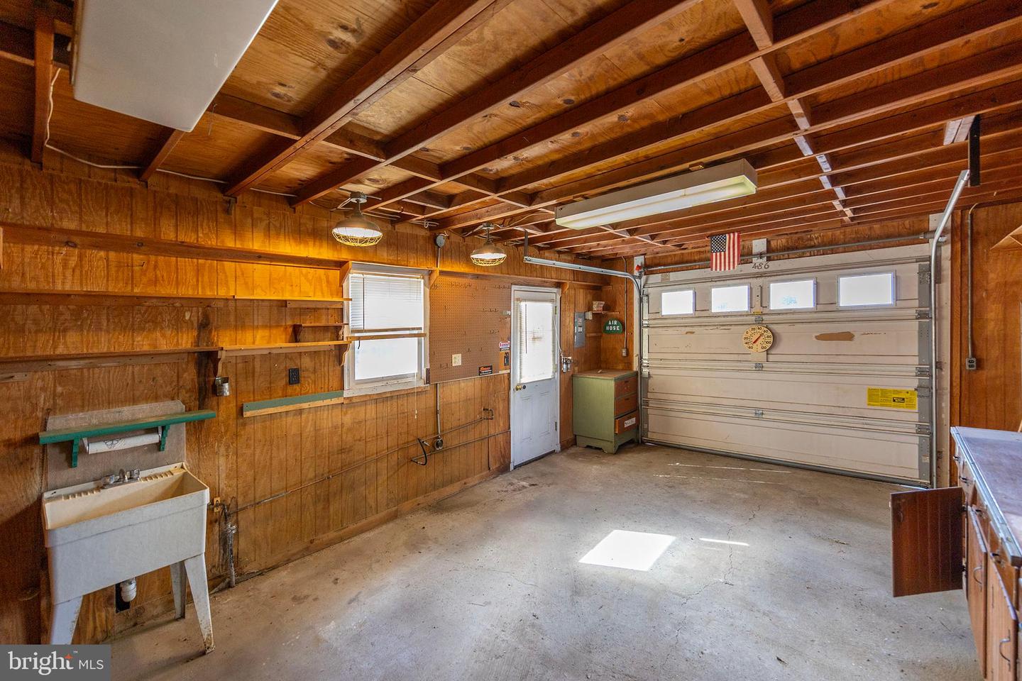 204 RIDGE RD, WINCHESTER, Virginia 22602, 3 Bedrooms Bedrooms, ,3 BathroomsBathrooms,Residential,For sale,204 RIDGE RD,VAFV2037676 MLS # VAFV2037676 204 RIDGE RD, WINCHESTER, Virginia 22602, 3 Bedrooms Bedrooms, ,3 BathroomsBathrooms,Residential,For sale,204 RIDGE RD,VAFV2037676 MLS # VAFV2037676