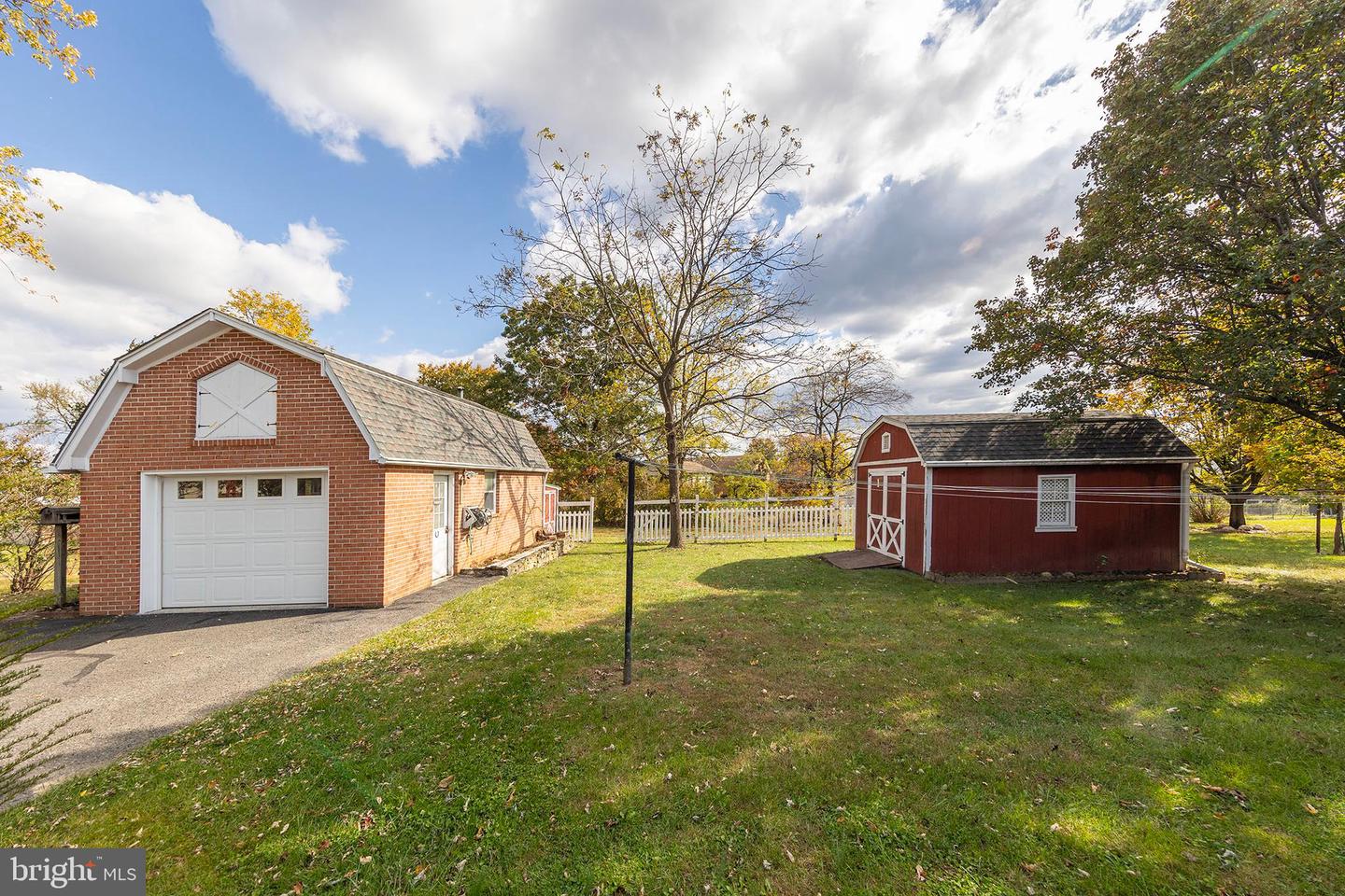 204 RIDGE RD, WINCHESTER, Virginia 22602, 3 Bedrooms Bedrooms, ,3 BathroomsBathrooms,Residential,For sale,204 RIDGE RD,VAFV2037676 MLS # VAFV2037676 204 RIDGE RD, WINCHESTER, Virginia 22602, 3 Bedrooms Bedrooms, ,3 BathroomsBathrooms,Residential,For sale,204 RIDGE RD,VAFV2037676 MLS # VAFV2037676