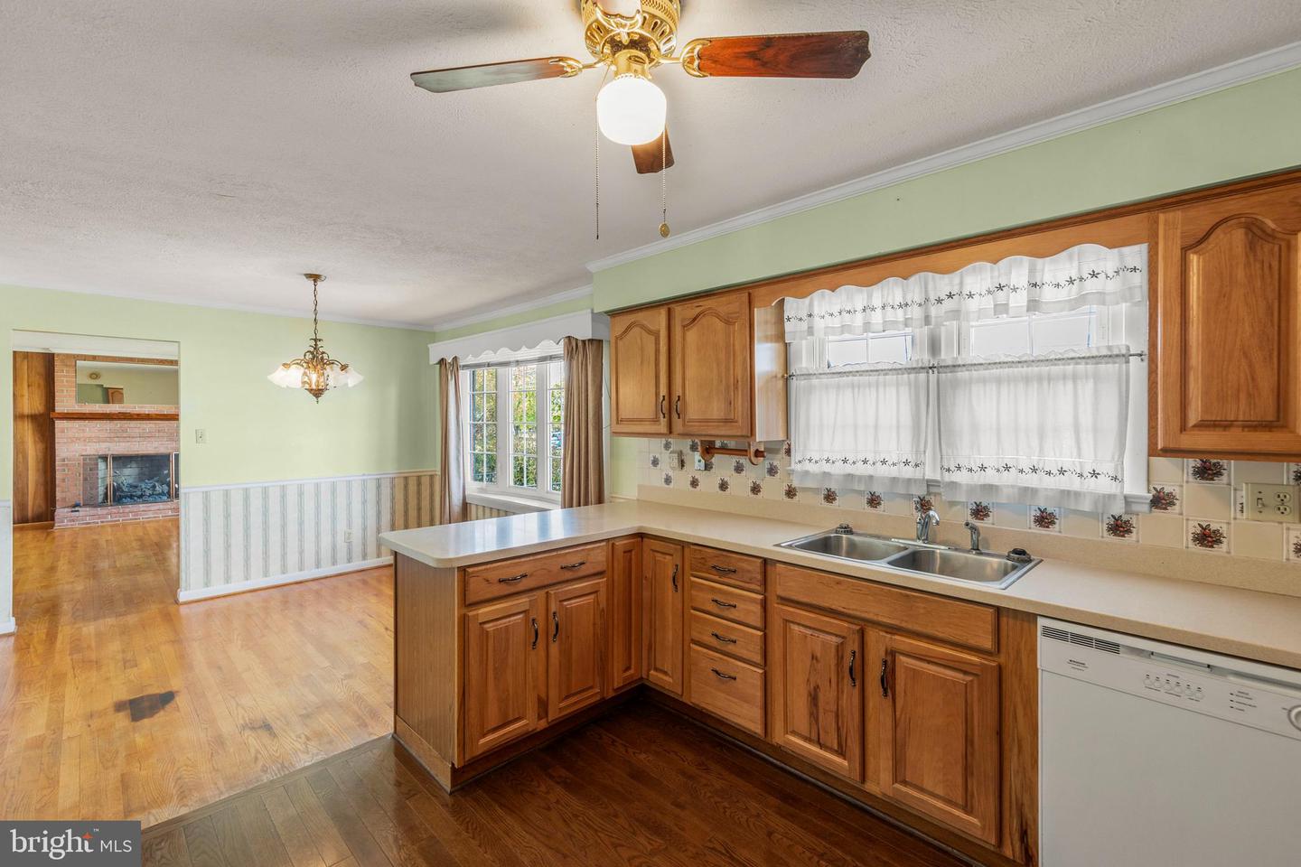 204 RIDGE RD, WINCHESTER, Virginia 22602, 3 Bedrooms Bedrooms, ,3 BathroomsBathrooms,Residential,For sale,204 RIDGE RD,VAFV2037676 MLS # VAFV2037676 204 RIDGE RD, WINCHESTER, Virginia 22602, 3 Bedrooms Bedrooms, ,3 BathroomsBathrooms,Residential,For sale,204 RIDGE RD,VAFV2037676 MLS # VAFV2037676