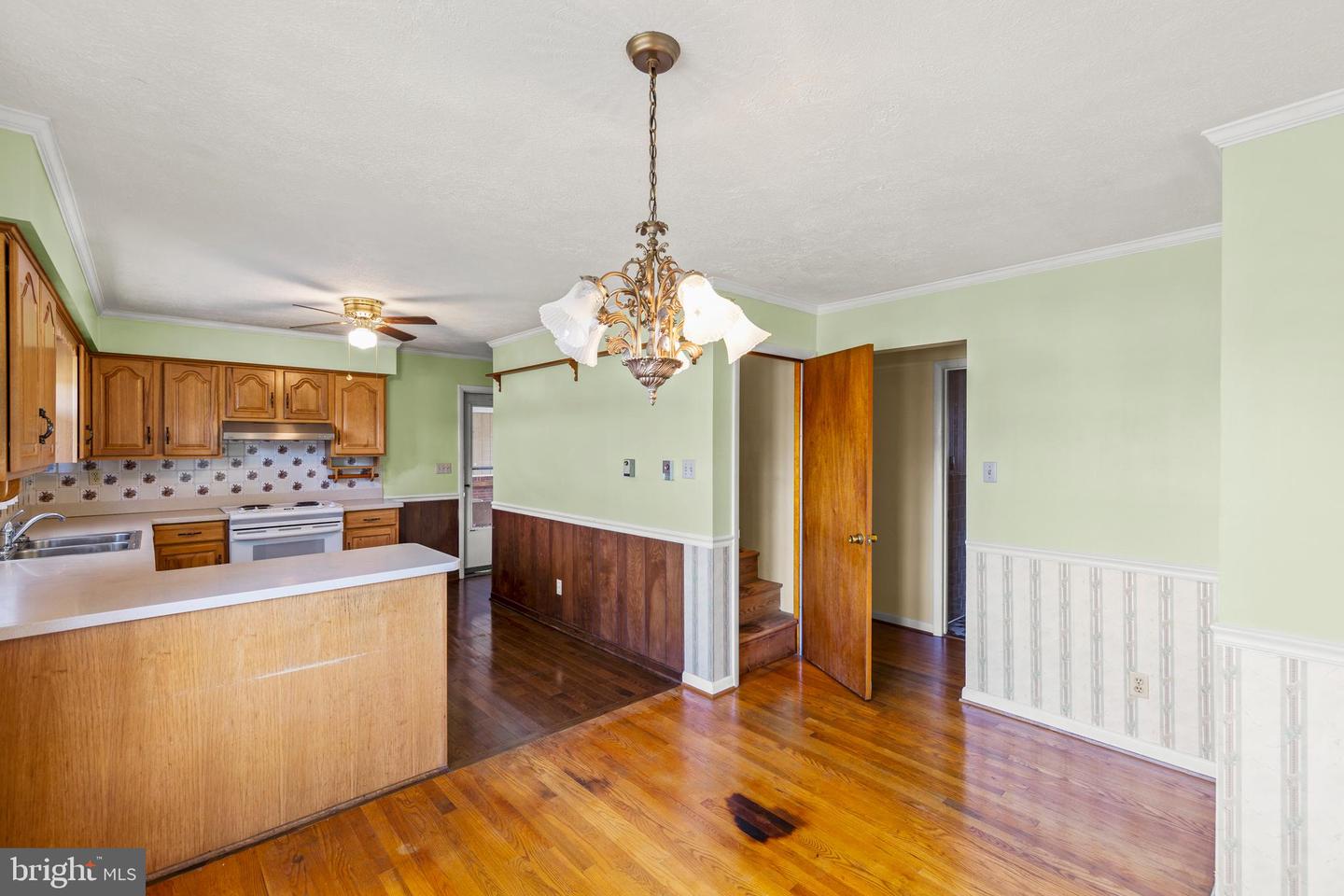 204 RIDGE RD, WINCHESTER, Virginia 22602, 3 Bedrooms Bedrooms, ,3 BathroomsBathrooms,Residential,For sale,204 RIDGE RD,VAFV2037676 MLS # VAFV2037676 204 RIDGE RD, WINCHESTER, Virginia 22602, 3 Bedrooms Bedrooms, ,3 BathroomsBathrooms,Residential,For sale,204 RIDGE RD,VAFV2037676 MLS # VAFV2037676