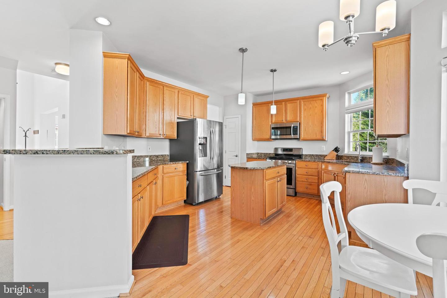 9786 LORRAINE CAROL WAY, LORTON, Virginia 22079, 5 Bedrooms Bedrooms, 15 Rooms Rooms,3 BathroomsBathrooms,Residential,For sale,9786 LORRAINE CAROL WAY,VAFX2276376 MLS # VAFX2276376 9786 LORRAINE CAROL WAY, LORTON, Virginia 22079, 5 Bedrooms Bedrooms, 15 Rooms Rooms,3 BathroomsBathrooms,Residential,For sale,9786 LORRAINE CAROL WAY,VAFX2276376 MLS # VAFX2276376