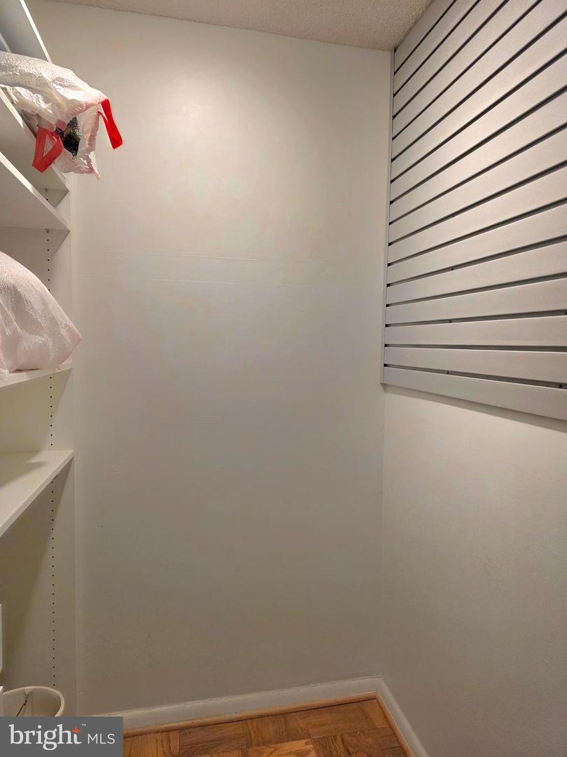 2059 HUNTINGTON AVE #312, ALEXANDRIA, Virginia 22303, 1 Bedroom Bedrooms, ,1 BathroomBathrooms,Residential,For sale,2059 HUNTINGTON AVE #312,VAFX2276378 MLS # VAFX2276378 2059 HUNTINGTON AVE #312, ALEXANDRIA, Virginia 22303, 1 Bedroom Bedrooms, ,1 BathroomBathrooms,Residential,For sale,2059 HUNTINGTON AVE #312,VAFX2276378 MLS # VAFX2276378