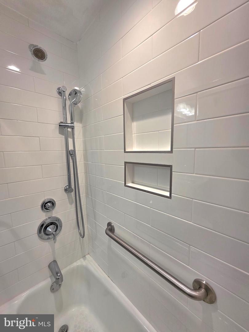2059 HUNTINGTON AVE #312, ALEXANDRIA, Virginia 22303, 1 Bedroom Bedrooms, ,1 BathroomBathrooms,Residential,For sale,2059 HUNTINGTON AVE #312,VAFX2276378 MLS # VAFX2276378 2059 HUNTINGTON AVE #312, ALEXANDRIA, Virginia 22303, 1 Bedroom Bedrooms, ,1 BathroomBathrooms,Residential,For sale,2059 HUNTINGTON AVE #312,VAFX2276378 MLS # VAFX2276378