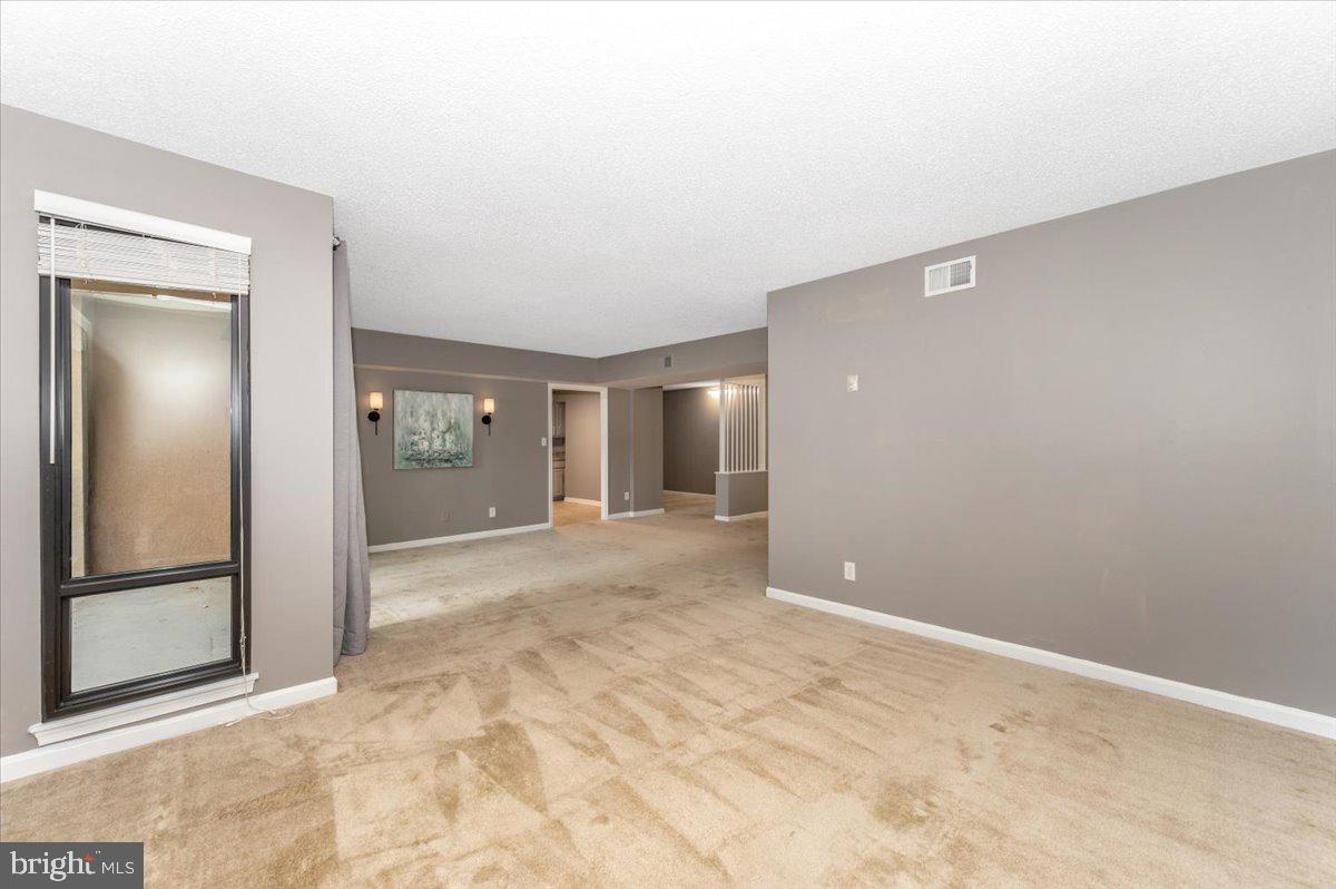 803 N HOWARD ST #152, ALEXANDRIA, Virginia 22304, 2 Bedrooms Bedrooms, ,2 BathroomsBathrooms,Residential,For sale,803 N HOWARD ST #152,VAAX2051218 MLS # VAAX2051218 803 N HOWARD ST #152, ALEXANDRIA, Virginia 22304, 2 Bedrooms Bedrooms, ,2 BathroomsBathrooms,Residential,For sale,803 N HOWARD ST #152,VAAX2051218 MLS # VAAX2051218