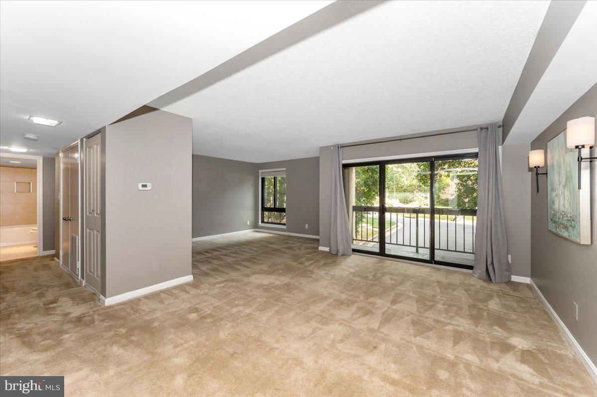 803 N HOWARD ST #152, ALEXANDRIA, Virginia 22304, 2 Bedrooms Bedrooms, ,2 BathroomsBathrooms,Residential,For sale,803 N HOWARD ST #152,VAAX2051218 MLS # VAAX2051218 803 N HOWARD ST #152, ALEXANDRIA, Virginia 22304, 2 Bedrooms Bedrooms, ,2 BathroomsBathrooms,Residential,For sale,803 N HOWARD ST #152,VAAX2051218 MLS # VAAX2051218