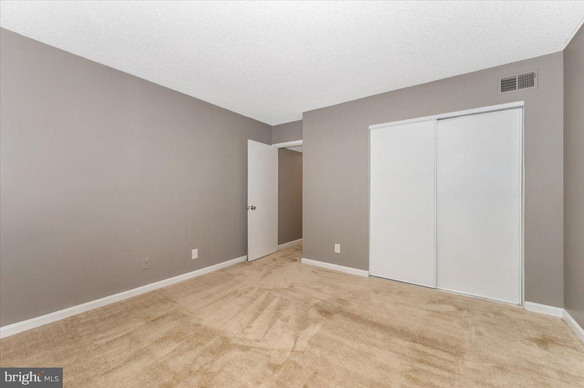 803 N HOWARD ST #152, ALEXANDRIA, Virginia 22304, 2 Bedrooms Bedrooms, ,2 BathroomsBathrooms,Residential,For sale,803 N HOWARD ST #152,VAAX2051218 MLS # VAAX2051218 803 N HOWARD ST #152, ALEXANDRIA, Virginia 22304, 2 Bedrooms Bedrooms, ,2 BathroomsBathrooms,Residential,For sale,803 N HOWARD ST #152,VAAX2051218 MLS # VAAX2051218