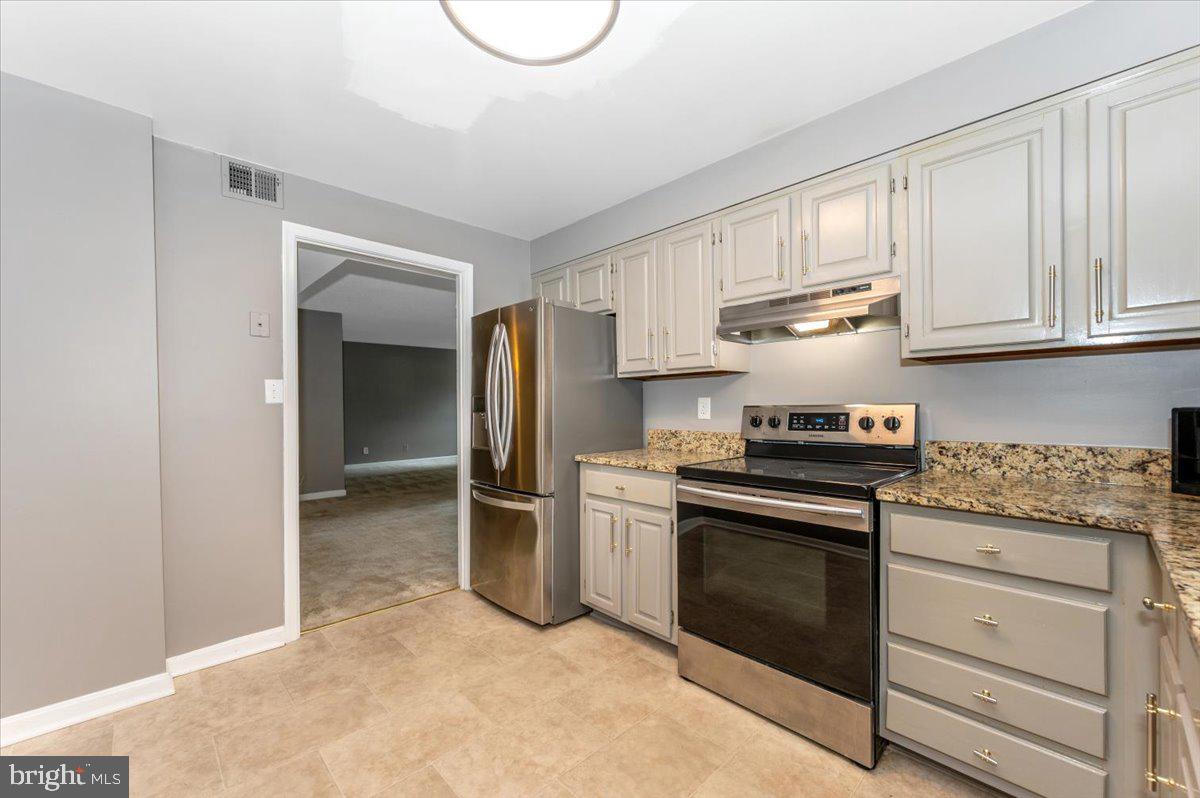 803 N HOWARD ST #152, ALEXANDRIA, Virginia 22304, 2 Bedrooms Bedrooms, ,2 BathroomsBathrooms,Residential,For sale,803 N HOWARD ST #152,VAAX2051218 MLS # VAAX2051218 803 N HOWARD ST #152, ALEXANDRIA, Virginia 22304, 2 Bedrooms Bedrooms, ,2 BathroomsBathrooms,Residential,For sale,803 N HOWARD ST #152,VAAX2051218 MLS # VAAX2051218