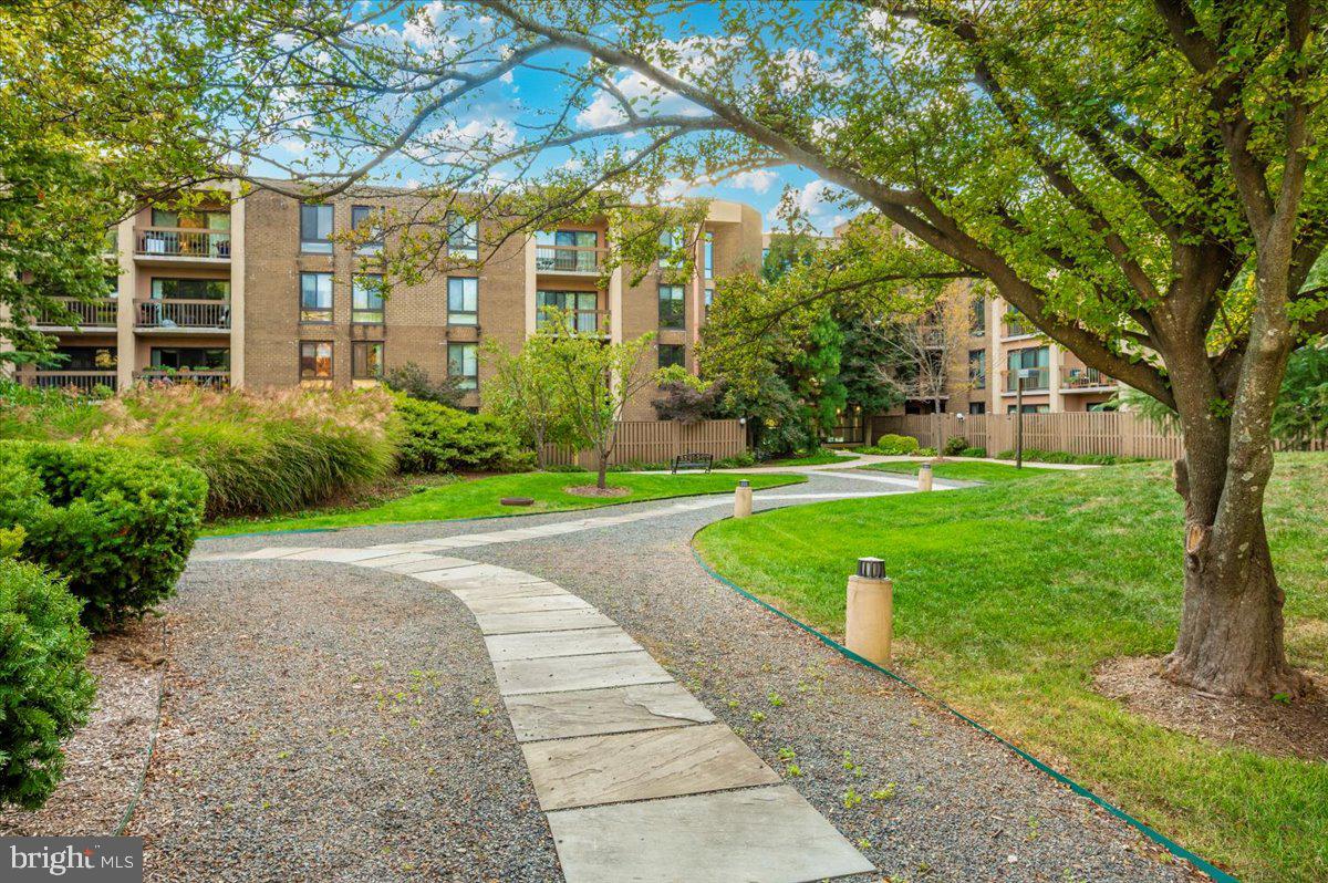 803 N HOWARD ST #152, ALEXANDRIA, Virginia 22304, 2 Bedrooms Bedrooms, ,2 BathroomsBathrooms,Residential,For sale,803 N HOWARD ST #152,VAAX2051218 MLS # VAAX2051218 803 N HOWARD ST #152, ALEXANDRIA, Virginia 22304, 2 Bedrooms Bedrooms, ,2 BathroomsBathrooms,Residential,For sale,803 N HOWARD ST #152,VAAX2051218 MLS # VAAX2051218