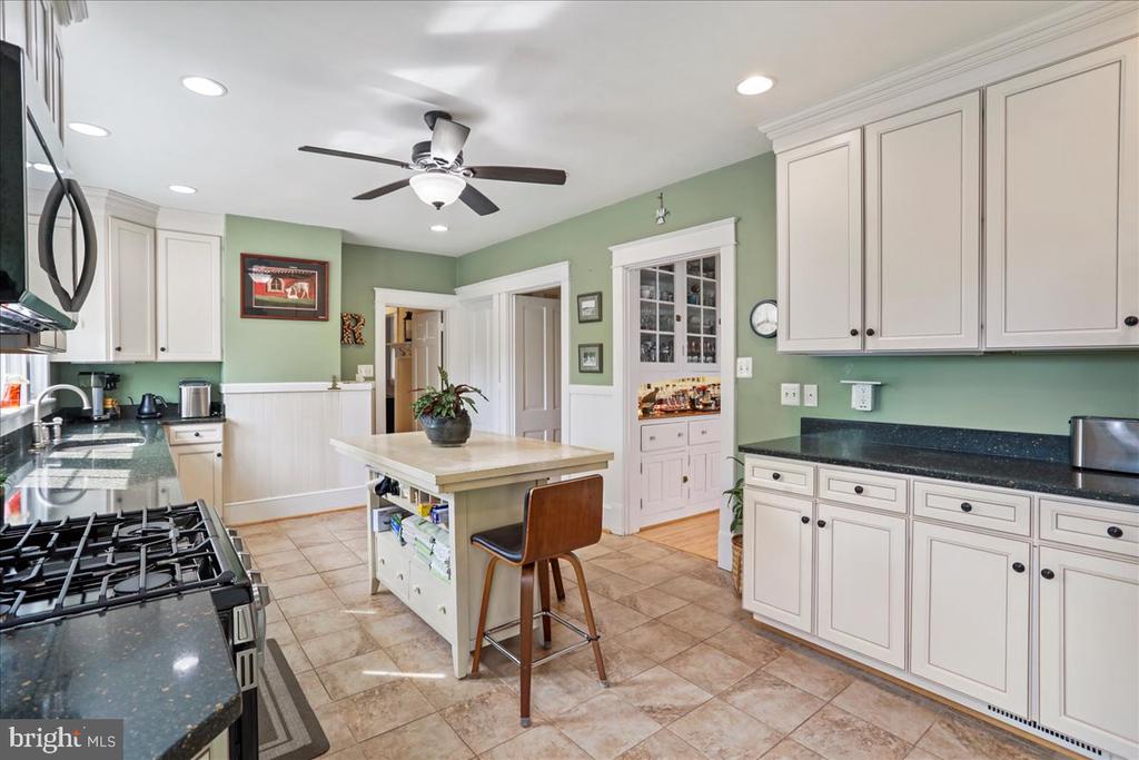 601 S WEST ST, CULPEPER, Virginia 22701, 4 Bedrooms Bedrooms, ,3 BathroomsBathrooms,Residential,601 S WEST ST,VACU2011710 MLS # VACU2011710 601 S WEST ST, CULPEPER, Virginia 22701, 4 Bedrooms Bedrooms, ,3 BathroomsBathrooms,Residential,601 S WEST ST,VACU2011710 MLS # VACU2011710