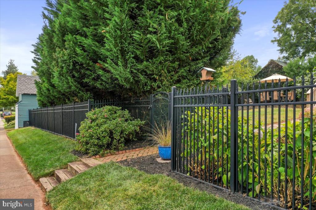 601 S WEST ST, CULPEPER, Virginia 22701, 4 Bedrooms Bedrooms, ,3 BathroomsBathrooms,Residential,601 S WEST ST,VACU2011710 MLS # VACU2011710 601 S WEST ST, CULPEPER, Virginia 22701, 4 Bedrooms Bedrooms, ,3 BathroomsBathrooms,Residential,601 S WEST ST,VACU2011710 MLS # VACU2011710