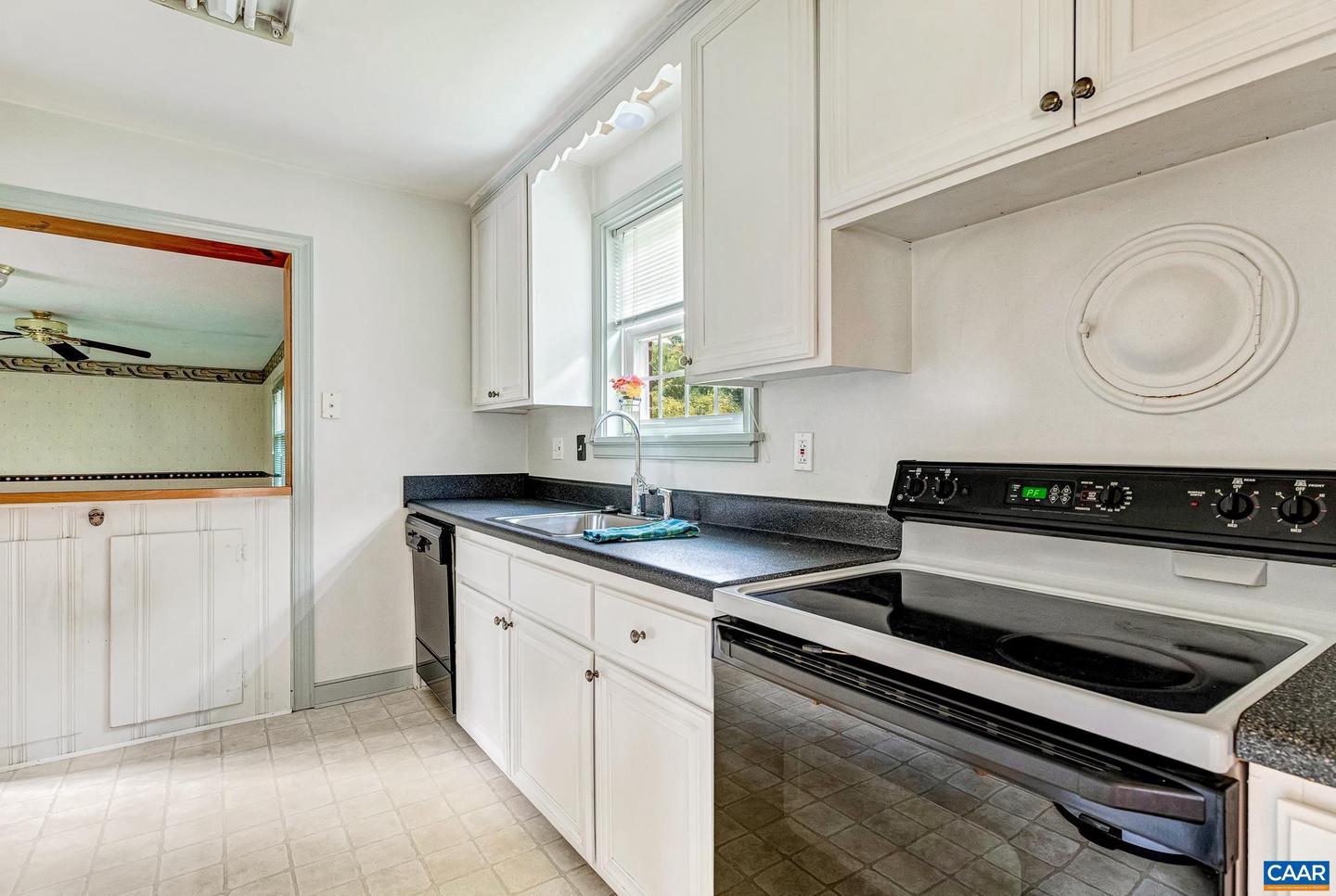 8728 HOLLY HILL RD, HENRICO, Virginia 23229, 3 Bedrooms Bedrooms, ,1 BathroomBathrooms,Residential,For sale,8728 HOLLY HILL RD,667344 MLS # 667344 8728 HOLLY HILL RD, HENRICO, Virginia 23229, 3 Bedrooms Bedrooms, ,1 BathroomBathrooms,Residential,For sale,8728 HOLLY HILL RD,667344 MLS # 667344