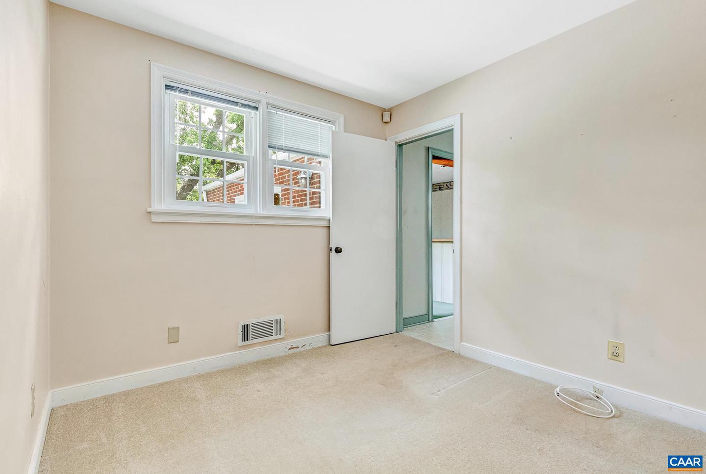 8728 HOLLY HILL RD, HENRICO, Virginia 23229, 3 Bedrooms Bedrooms, ,1 BathroomBathrooms,Residential,For sale,8728 HOLLY HILL RD,667344 MLS # 667344 8728 HOLLY HILL RD, HENRICO, Virginia 23229, 3 Bedrooms Bedrooms, ,1 BathroomBathrooms,Residential,For sale,8728 HOLLY HILL RD,667344 MLS # 667344