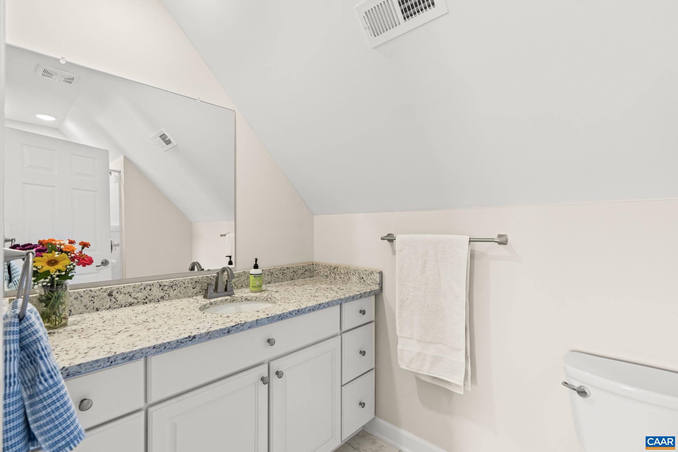 260 WINDSOR DR, FISHERSVILLE, Virginia 22939, 5 Bedrooms Bedrooms, ,3 BathroomsBathrooms,Residential,260 WINDSOR DR,668175 MLS # 668175 260 WINDSOR DR, FISHERSVILLE, Virginia 22939, 5 Bedrooms Bedrooms, ,3 BathroomsBathrooms,Residential,260 WINDSOR DR,668175 MLS # 668175