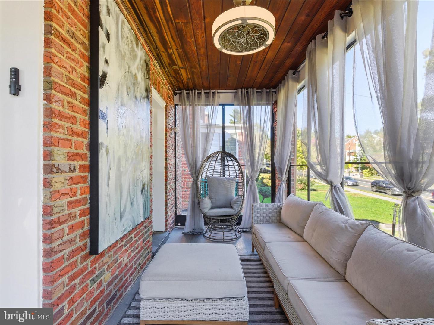 2717 BRANCH AVE SE, WASHINGTON, District Of Columbia 20020, 3 Bedrooms Bedrooms, 10 Rooms Rooms,4 BathroomsBathrooms,Residential,For sale,2717 BRANCH AVE SE,DCDC2225666 MLS # DCDC2225666 2717 BRANCH AVE SE, WASHINGTON, District Of Columbia 20020, 3 Bedrooms Bedrooms, 10 Rooms Rooms,4 BathroomsBathrooms,Residential,For sale,2717 BRANCH AVE SE,DCDC2225666 MLS # DCDC2225666
