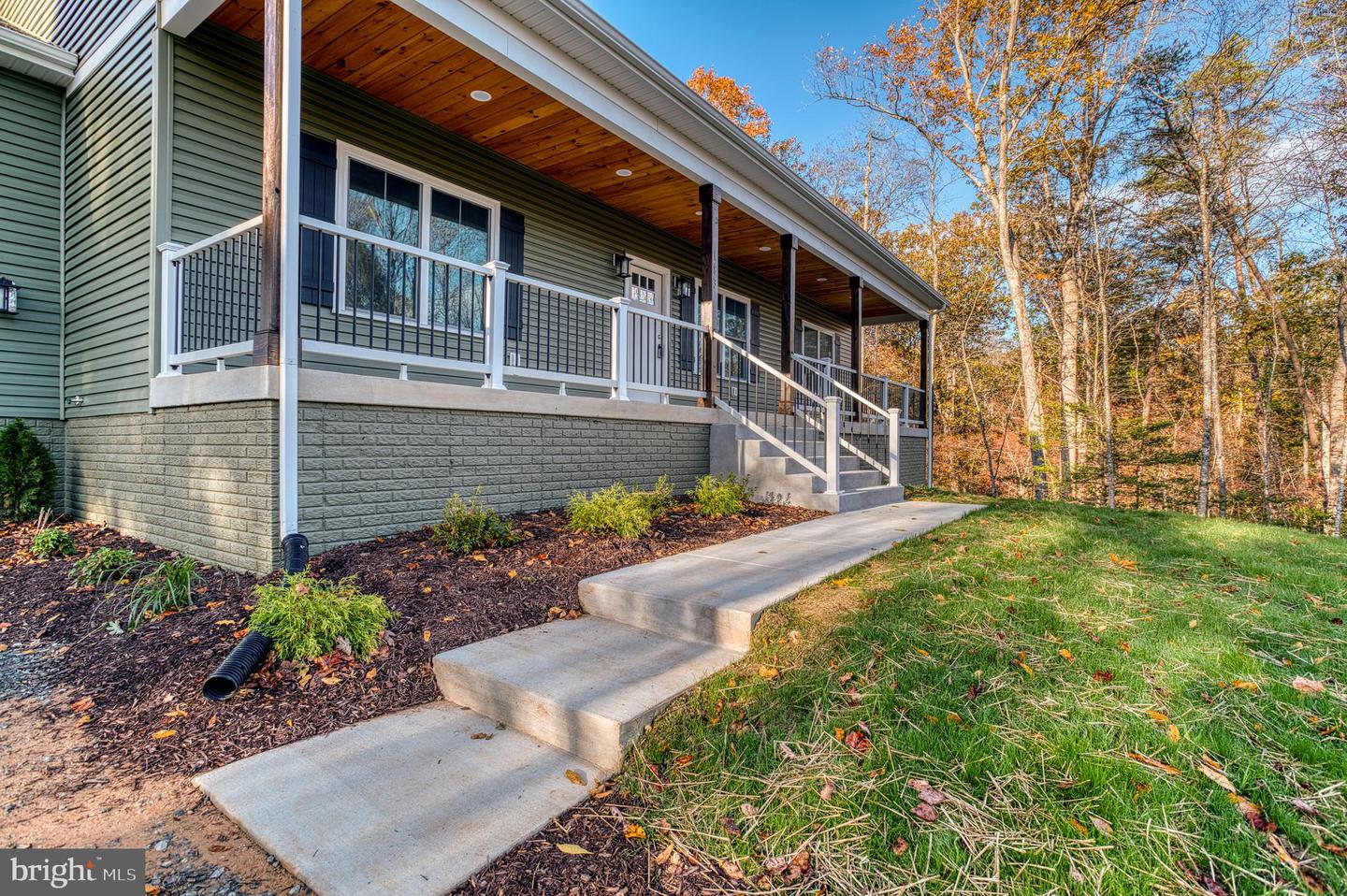 183 SLEIGH BELL LN, MADISON, Virginia 22727, 4 Bedrooms Bedrooms, ,3 BathroomsBathrooms,Residential,For sale,183 SLEIGH BELL LN,VAMA2002486 MLS # VAMA2002486 183 SLEIGH BELL LN, MADISON, Virginia 22727, 4 Bedrooms Bedrooms, ,3 BathroomsBathrooms,Residential,For sale,183 SLEIGH BELL LN,VAMA2002486 MLS # VAMA2002486
