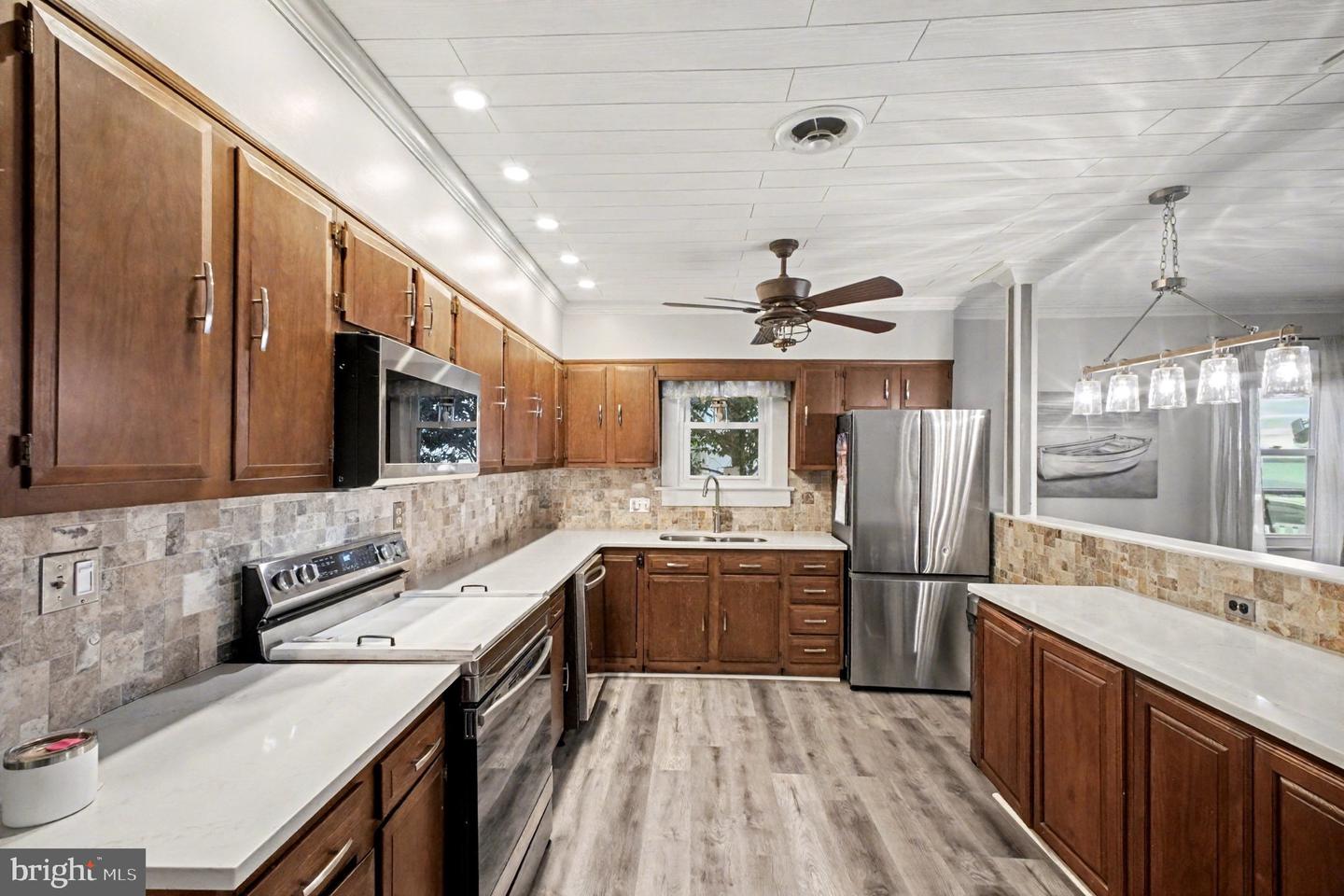 317 IRVING AVE, COLONIAL BEACH, Virginia 22443, 3 Bedrooms Bedrooms, ,2 BathroomsBathrooms,Residential,For sale,317 IRVING AVE,VAWE2009992 MLS # VAWE2009992 317 IRVING AVE, COLONIAL BEACH, Virginia 22443, 3 Bedrooms Bedrooms, ,2 BathroomsBathrooms,Residential,For sale,317 IRVING AVE,VAWE2009992 MLS # VAWE2009992