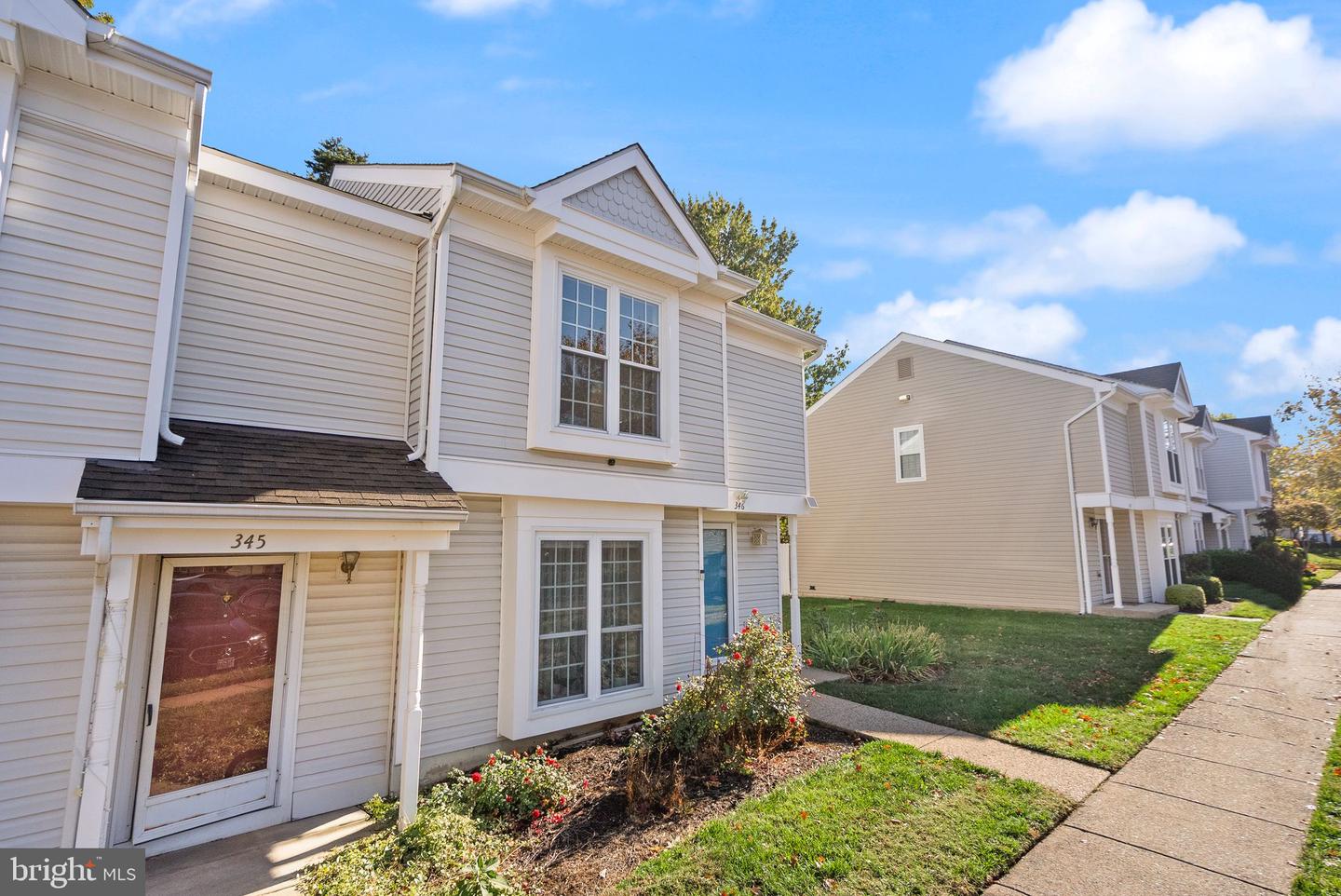 346 LANCASTER SQ, STERLING, Virginia 20164, 3 Bedrooms Bedrooms, ,2 BathroomsBathrooms,Residential,For sale,346 LANCASTER SQ,VALO2109530 MLS # VALO2109530 346 LANCASTER SQ, STERLING, Virginia 20164, 3 Bedrooms Bedrooms, ,2 BathroomsBathrooms,Residential,For sale,346 LANCASTER SQ,VALO2109530 MLS # VALO2109530