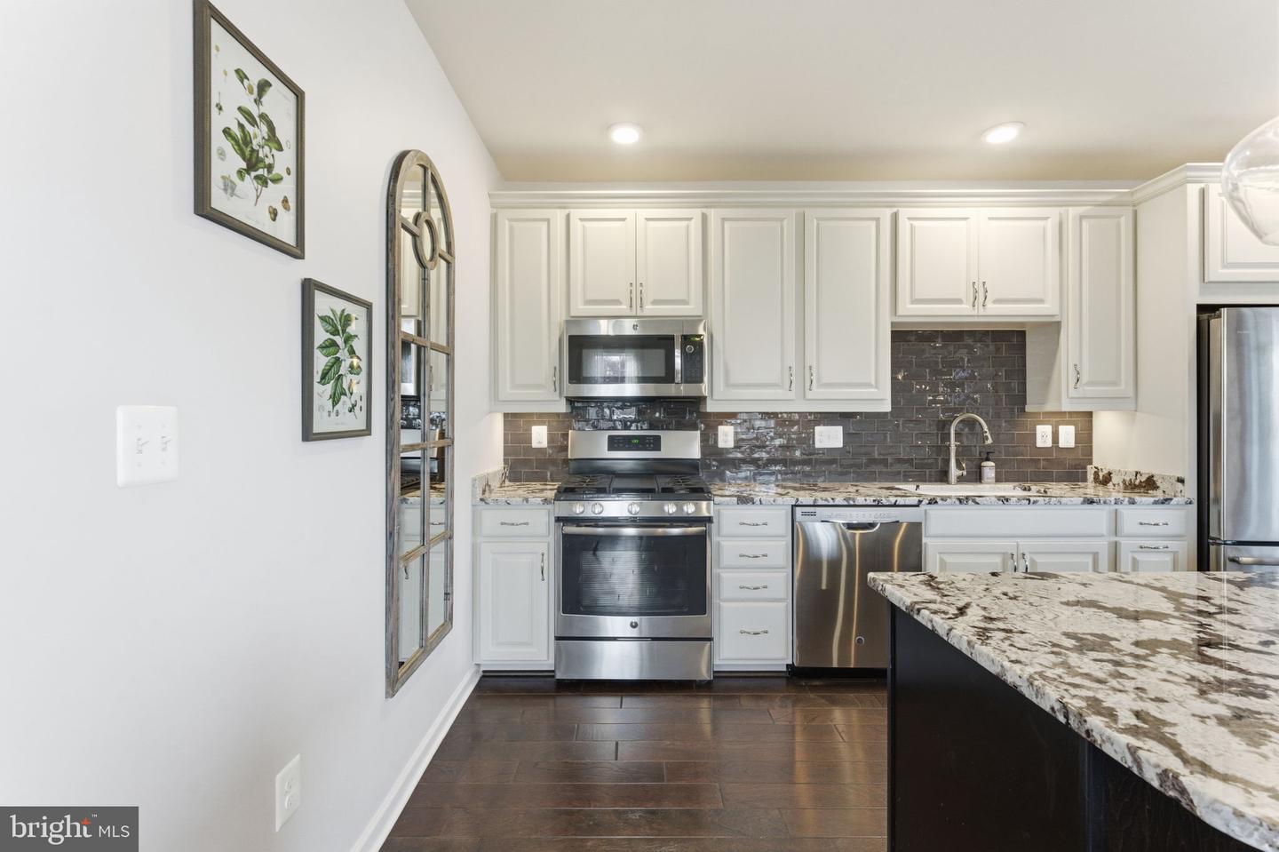 23297 SOUTHDOWN MANOR TER #105, ASHBURN, Virginia 20148, 2 Bedrooms Bedrooms, ,2 BathroomsBathrooms,Residential,For sale,23297 SOUTHDOWN MANOR TER #105,VALO2109596 MLS # VALO2109596 23297 SOUTHDOWN MANOR TER #105, ASHBURN, Virginia 20148, 2 Bedrooms Bedrooms, ,2 BathroomsBathrooms,Residential,For sale,23297 SOUTHDOWN MANOR TER #105,VALO2109596 MLS # VALO2109596