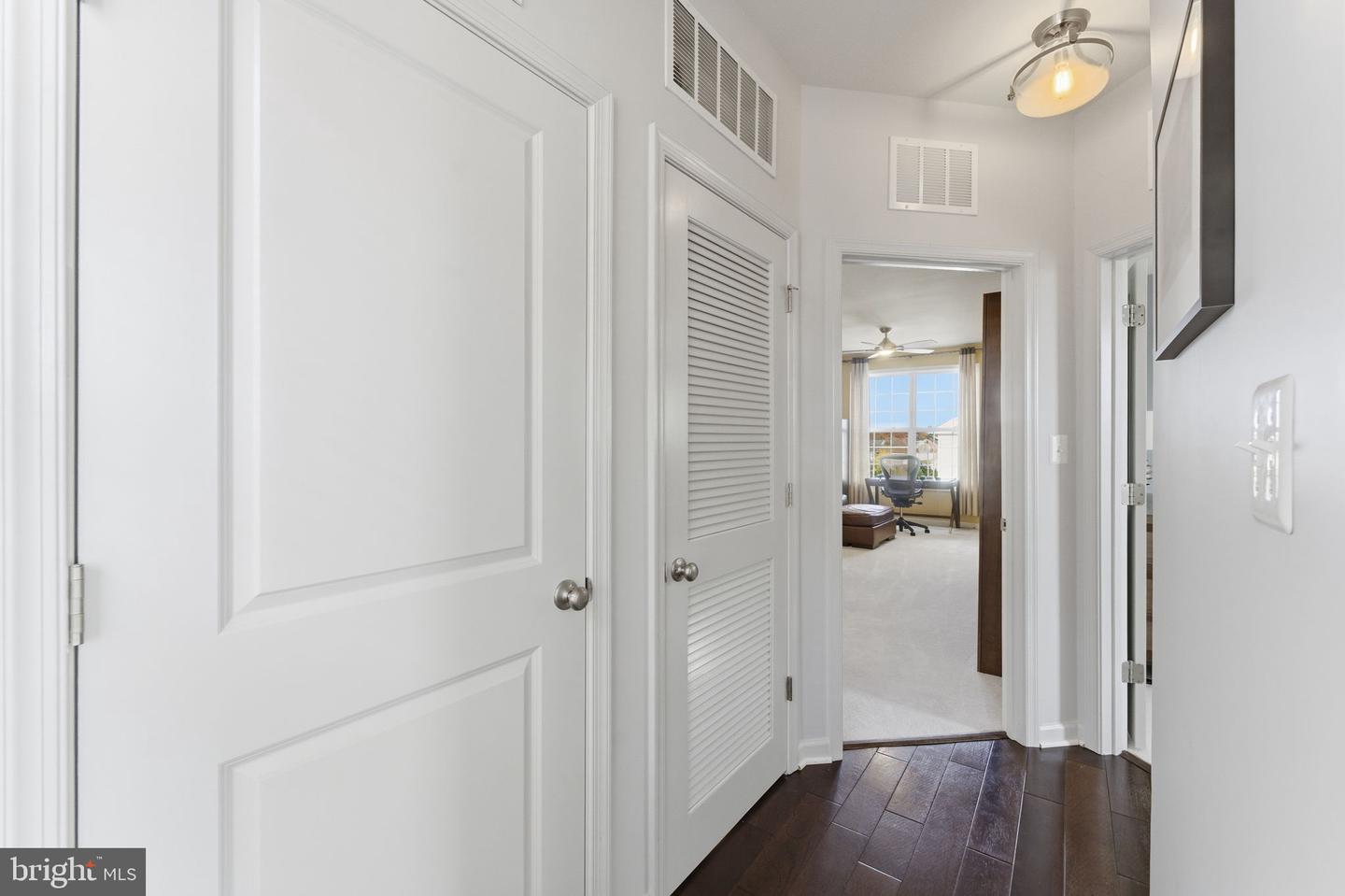 23297 SOUTHDOWN MANOR TER #105, ASHBURN, Virginia 20148, 2 Bedrooms Bedrooms, ,2 BathroomsBathrooms,Residential,For sale,23297 SOUTHDOWN MANOR TER #105,VALO2109596 MLS # VALO2109596 23297 SOUTHDOWN MANOR TER #105, ASHBURN, Virginia 20148, 2 Bedrooms Bedrooms, ,2 BathroomsBathrooms,Residential,For sale,23297 SOUTHDOWN MANOR TER #105,VALO2109596 MLS # VALO2109596