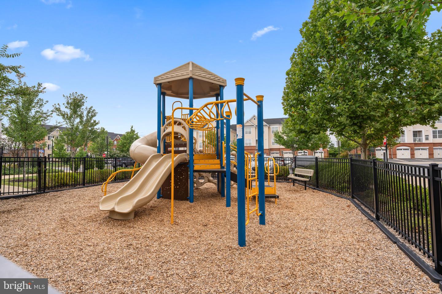 23297 SOUTHDOWN MANOR TER #105, ASHBURN, Virginia 20148, 2 Bedrooms Bedrooms, ,2 BathroomsBathrooms,Residential,For sale,23297 SOUTHDOWN MANOR TER #105,VALO2109596 MLS # VALO2109596 23297 SOUTHDOWN MANOR TER #105, ASHBURN, Virginia 20148, 2 Bedrooms Bedrooms, ,2 BathroomsBathrooms,Residential,For sale,23297 SOUTHDOWN MANOR TER #105,VALO2109596 MLS # VALO2109596
