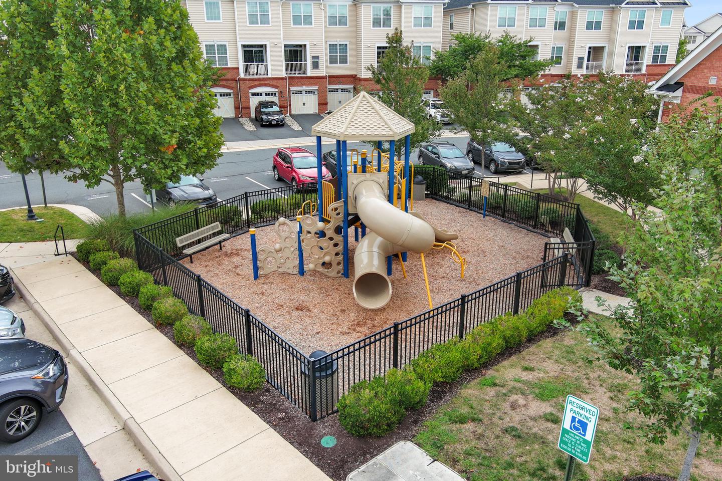 23297 SOUTHDOWN MANOR TER #105, ASHBURN, Virginia 20148, 2 Bedrooms Bedrooms, ,2 BathroomsBathrooms,Residential,For sale,23297 SOUTHDOWN MANOR TER #105,VALO2109596 MLS # VALO2109596 23297 SOUTHDOWN MANOR TER #105, ASHBURN, Virginia 20148, 2 Bedrooms Bedrooms, ,2 BathroomsBathrooms,Residential,For sale,23297 SOUTHDOWN MANOR TER #105,VALO2109596 MLS # VALO2109596