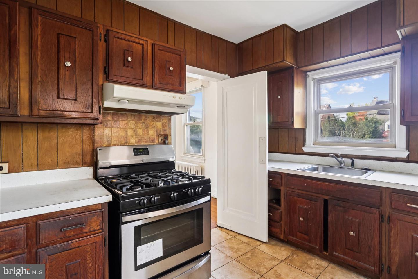 1351 SOMERSET PL NW, WASHINGTON, District Of Columbia 20011, 4 Bedrooms Bedrooms, ,2 BathroomsBathrooms,Residential,For sale,1351 SOMERSET PL NW,DCDC2228898 MLS # DCDC2228898 1351 SOMERSET PL NW, WASHINGTON, District Of Columbia 20011, 4 Bedrooms Bedrooms, ,2 BathroomsBathrooms,Residential,For sale,1351 SOMERSET PL NW,DCDC2228898 MLS # DCDC2228898