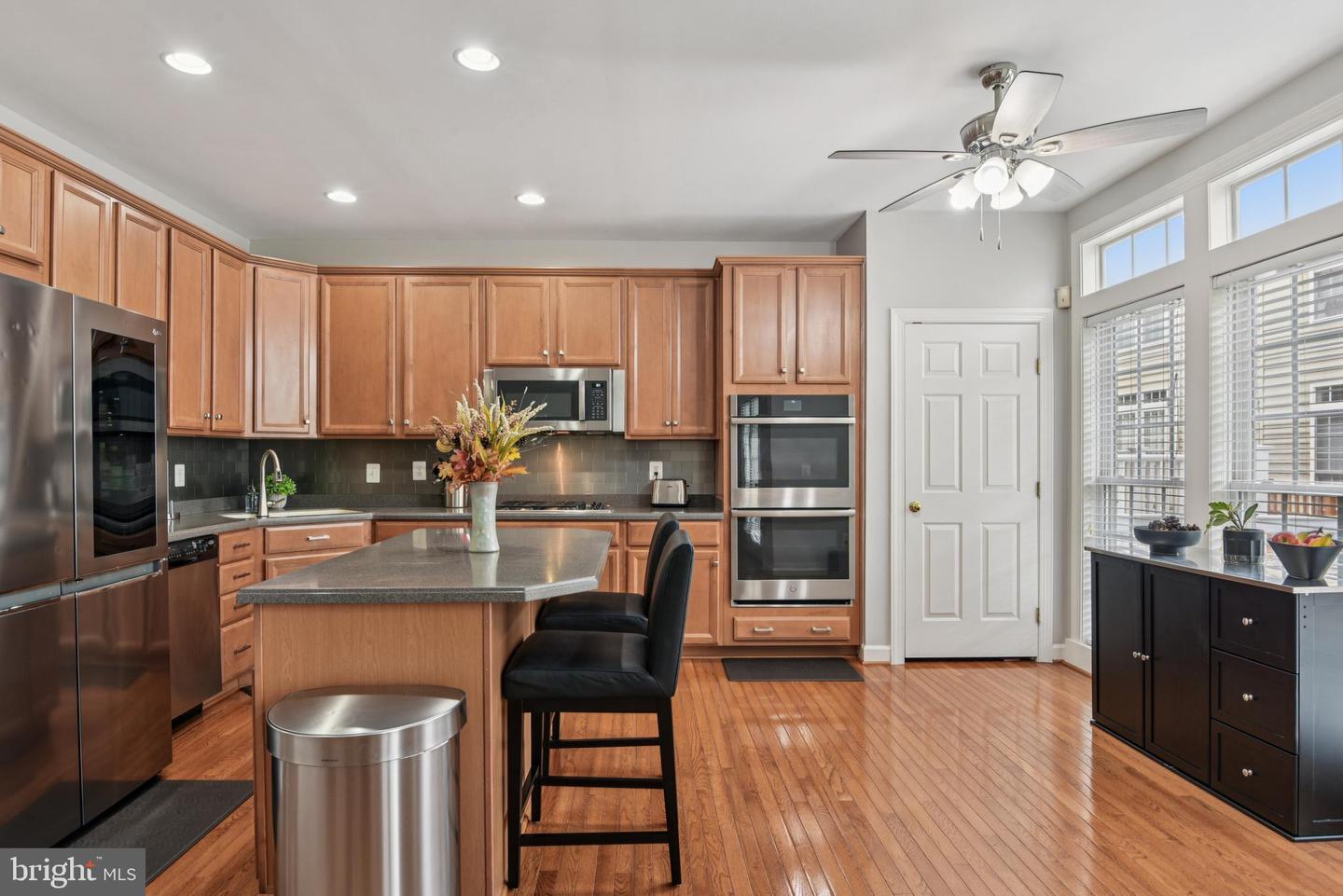 8408 CHAUCER HOUSE CT, LORTON, Virginia 22079, 3 Bedrooms Bedrooms, ,3 BathroomsBathrooms,Residential,For sale,8408 CHAUCER HOUSE CT,VAFX2276334 MLS # VAFX2276334 8408 CHAUCER HOUSE CT, LORTON, Virginia 22079, 3 Bedrooms Bedrooms, ,3 BathroomsBathrooms,Residential,For sale,8408 CHAUCER HOUSE CT,VAFX2276334 MLS # VAFX2276334