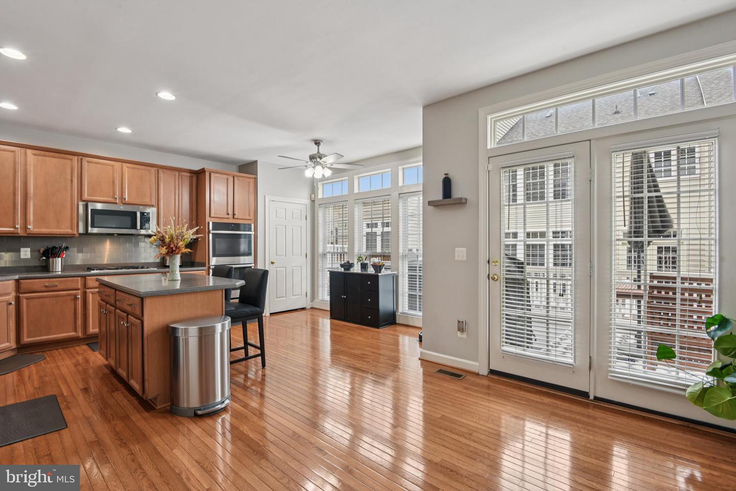 8408 CHAUCER HOUSE CT, LORTON, Virginia 22079, 3 Bedrooms Bedrooms, ,3 BathroomsBathrooms,Residential,For sale,8408 CHAUCER HOUSE CT,VAFX2276334 MLS # VAFX2276334 8408 CHAUCER HOUSE CT, LORTON, Virginia 22079, 3 Bedrooms Bedrooms, ,3 BathroomsBathrooms,Residential,For sale,8408 CHAUCER HOUSE CT,VAFX2276334 MLS # VAFX2276334