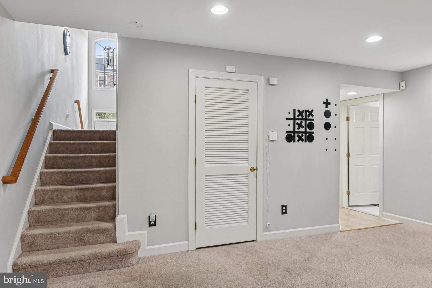 8408 CHAUCER HOUSE CT, LORTON, Virginia 22079, 3 Bedrooms Bedrooms, ,3 BathroomsBathrooms,Residential,For sale,8408 CHAUCER HOUSE CT,VAFX2276334 MLS # VAFX2276334 8408 CHAUCER HOUSE CT, LORTON, Virginia 22079, 3 Bedrooms Bedrooms, ,3 BathroomsBathrooms,Residential,For sale,8408 CHAUCER HOUSE CT,VAFX2276334 MLS # VAFX2276334