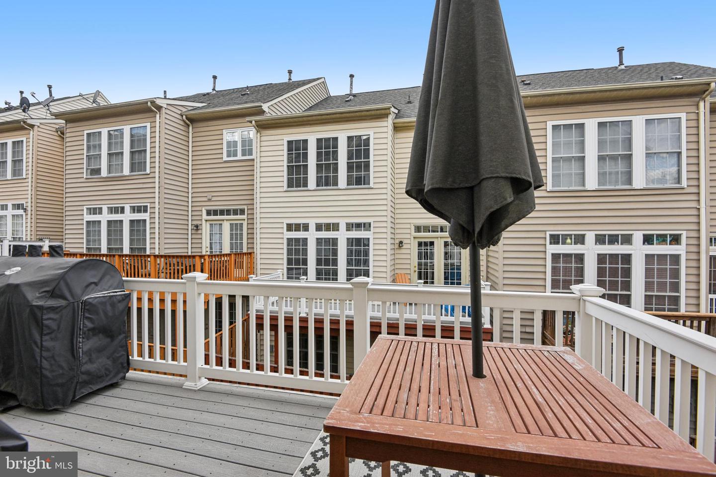 8408 CHAUCER HOUSE CT, LORTON, Virginia 22079, 3 Bedrooms Bedrooms, ,3 BathroomsBathrooms,Residential,For sale,8408 CHAUCER HOUSE CT,VAFX2276334 MLS # VAFX2276334 8408 CHAUCER HOUSE CT, LORTON, Virginia 22079, 3 Bedrooms Bedrooms, ,3 BathroomsBathrooms,Residential,For sale,8408 CHAUCER HOUSE CT,VAFX2276334 MLS # VAFX2276334