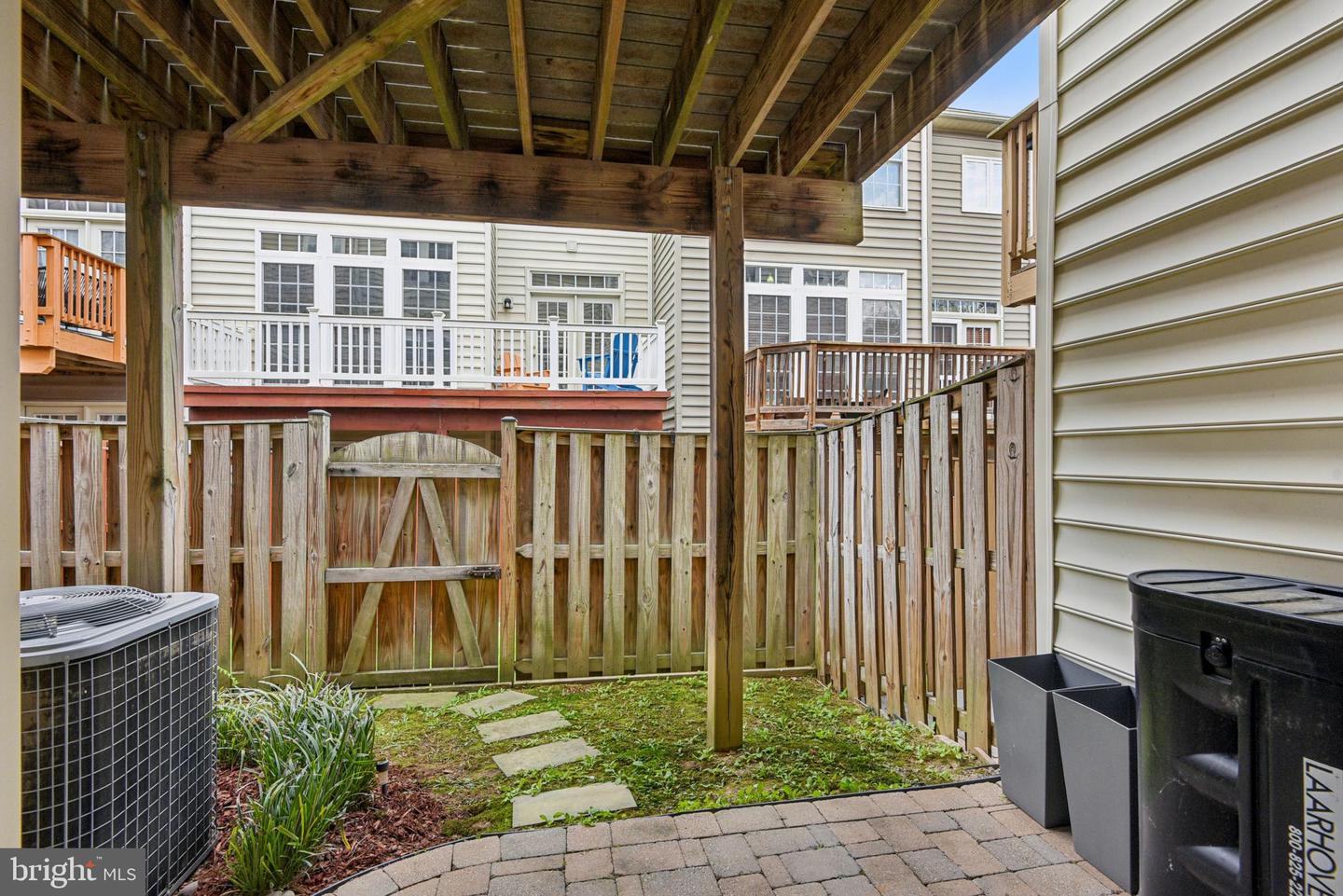 8408 CHAUCER HOUSE CT, LORTON, Virginia 22079, 3 Bedrooms Bedrooms, ,3 BathroomsBathrooms,Residential,For sale,8408 CHAUCER HOUSE CT,VAFX2276334 MLS # VAFX2276334 8408 CHAUCER HOUSE CT, LORTON, Virginia 22079, 3 Bedrooms Bedrooms, ,3 BathroomsBathrooms,Residential,For sale,8408 CHAUCER HOUSE CT,VAFX2276334 MLS # VAFX2276334