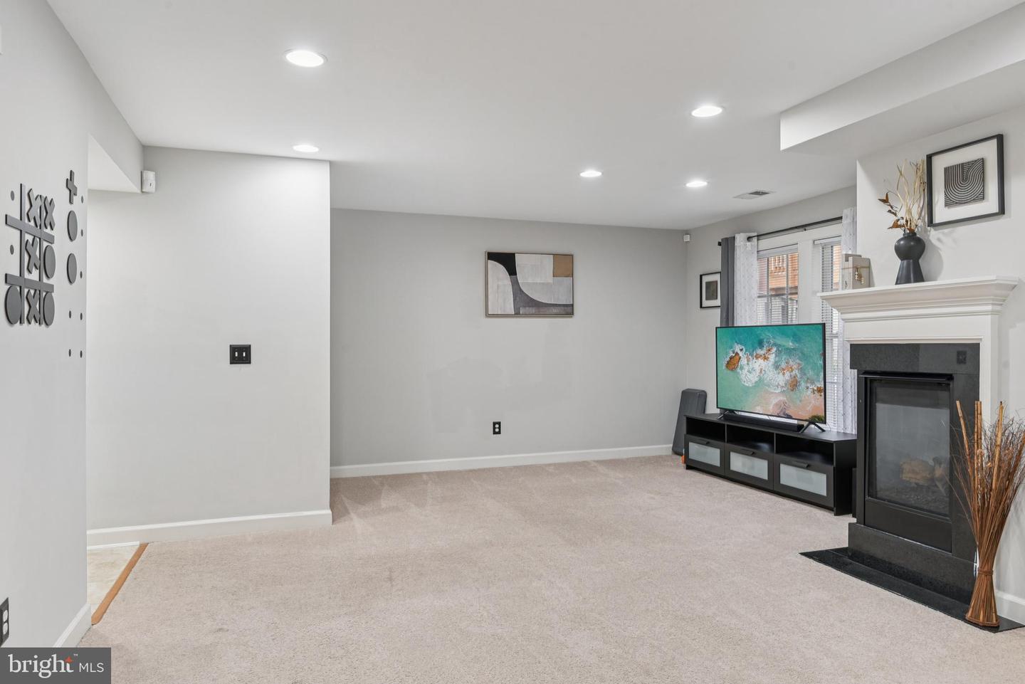 8408 CHAUCER HOUSE CT, LORTON, Virginia 22079, 3 Bedrooms Bedrooms, ,3 BathroomsBathrooms,Residential,For sale,8408 CHAUCER HOUSE CT,VAFX2276334 MLS # VAFX2276334 8408 CHAUCER HOUSE CT, LORTON, Virginia 22079, 3 Bedrooms Bedrooms, ,3 BathroomsBathrooms,Residential,For sale,8408 CHAUCER HOUSE CT,VAFX2276334 MLS # VAFX2276334
