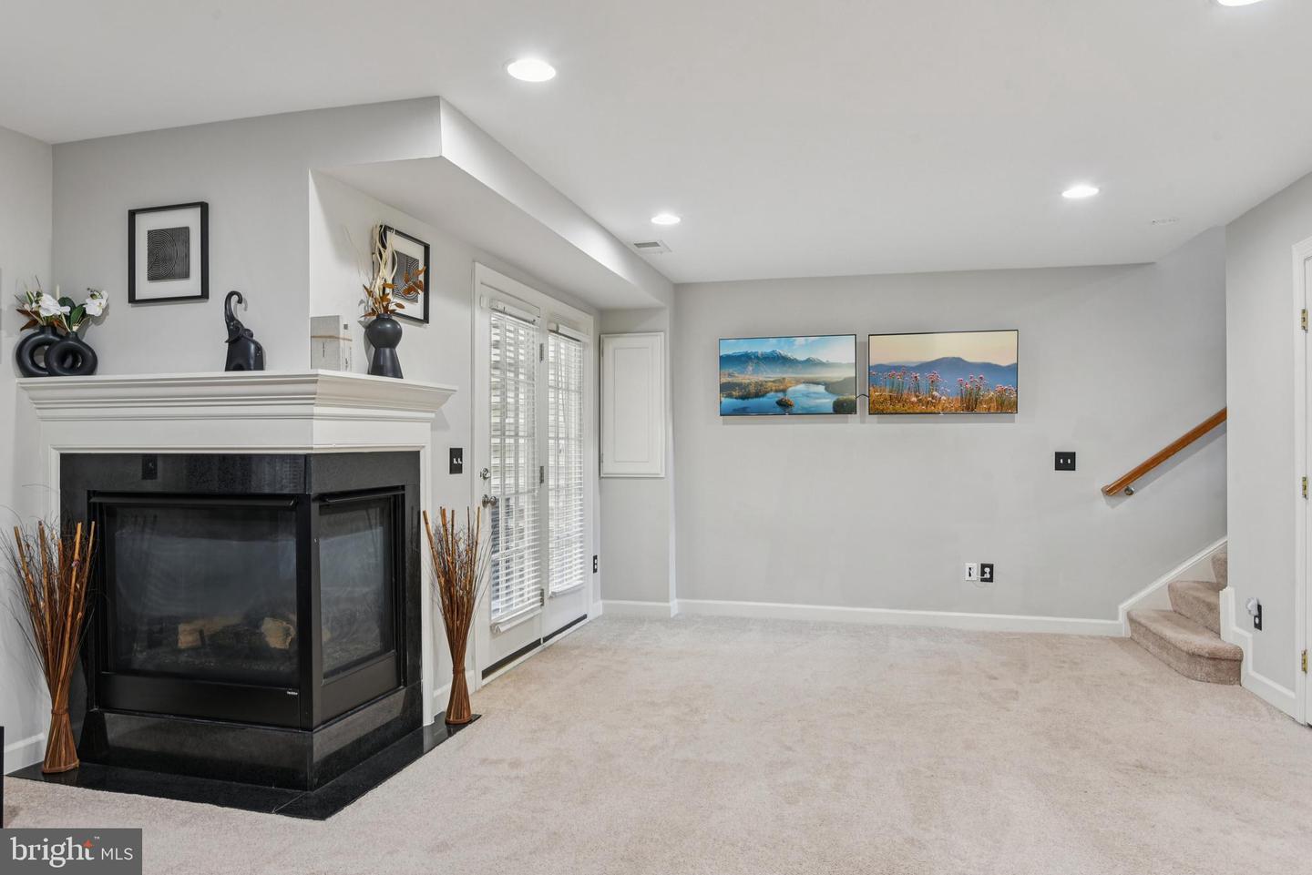 8408 CHAUCER HOUSE CT, LORTON, Virginia 22079, 3 Bedrooms Bedrooms, ,3 BathroomsBathrooms,Residential,For sale,8408 CHAUCER HOUSE CT,VAFX2276334 MLS # VAFX2276334 8408 CHAUCER HOUSE CT, LORTON, Virginia 22079, 3 Bedrooms Bedrooms, ,3 BathroomsBathrooms,Residential,For sale,8408 CHAUCER HOUSE CT,VAFX2276334 MLS # VAFX2276334