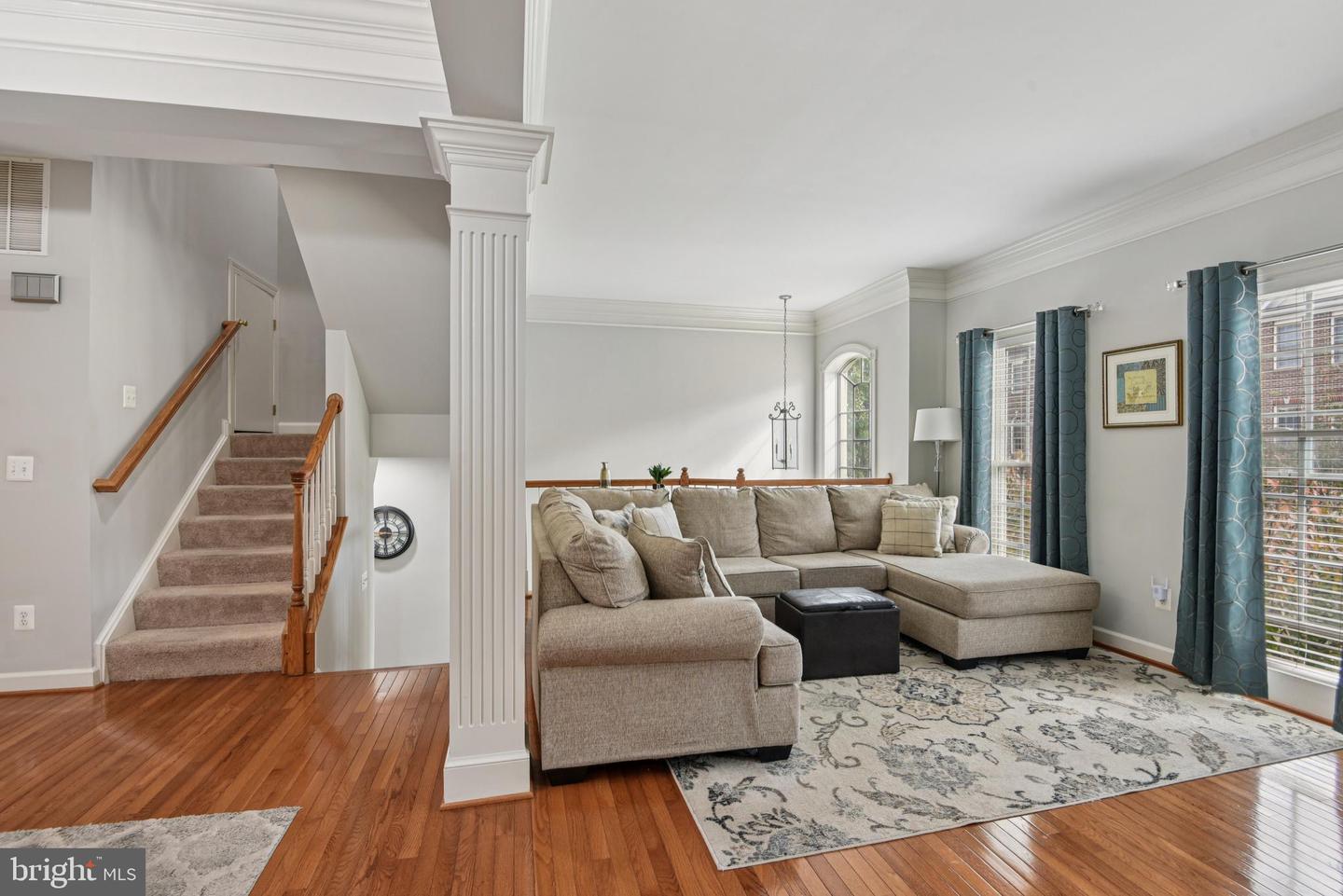 8408 CHAUCER HOUSE CT, LORTON, Virginia 22079, 3 Bedrooms Bedrooms, ,3 BathroomsBathrooms,Residential,For sale,8408 CHAUCER HOUSE CT,VAFX2276334 MLS # VAFX2276334 8408 CHAUCER HOUSE CT, LORTON, Virginia 22079, 3 Bedrooms Bedrooms, ,3 BathroomsBathrooms,Residential,For sale,8408 CHAUCER HOUSE CT,VAFX2276334 MLS # VAFX2276334