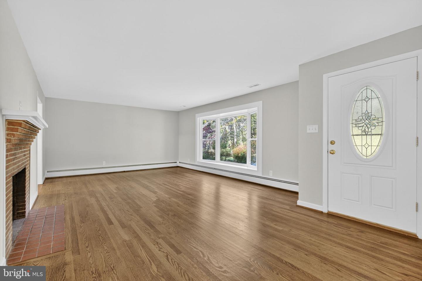 6741 MAXWELL AVE, WARRENTON, Virginia 20187, 3 Bedrooms Bedrooms, ,2 BathroomsBathrooms,Residential,For sale,6741 MAXWELL AVE,VAFQ2019512 MLS # VAFQ2019512 6741 MAXWELL AVE, WARRENTON, Virginia 20187, 3 Bedrooms Bedrooms, ,2 BathroomsBathrooms,Residential,For sale,6741 MAXWELL AVE,VAFQ2019512 MLS # VAFQ2019512