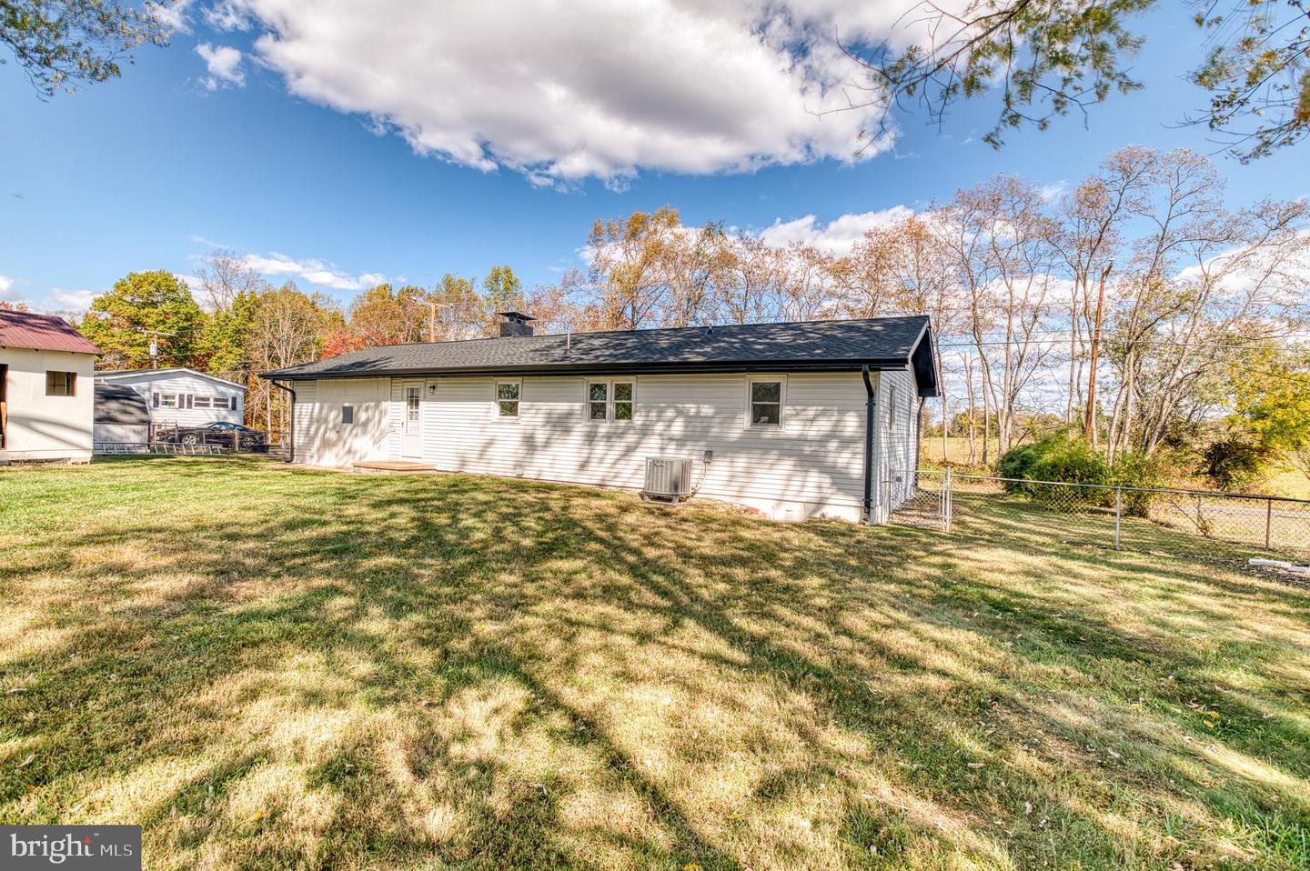 13616 EGGBORNSVILLE, CULPEPER, Virginia 22701, 3 Bedrooms Bedrooms, ,1 BathroomBathrooms,Residential,For sale,13616 EGGBORNSVILLE,VACU2011930 MLS # VACU2011930 13616 EGGBORNSVILLE, CULPEPER, Virginia 22701, 3 Bedrooms Bedrooms, ,1 BathroomBathrooms,Residential,For sale,13616 EGGBORNSVILLE,VACU2011930 MLS # VACU2011930