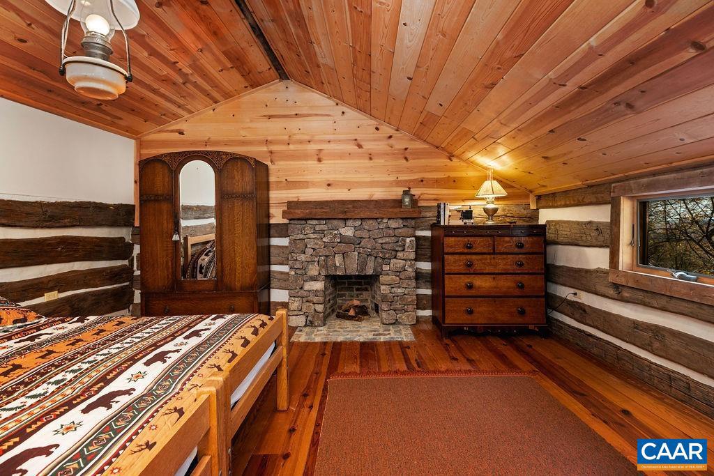 20 BUCKHORN LN, WINTERGREEN RESORT, Virginia 22967, 4 Bedrooms Bedrooms, ,2 BathroomsBathrooms,Residential,For sale,20 BUCKHORN LN,670466 MLS # 670466 20 BUCKHORN LN, WINTERGREEN RESORT, Virginia 22967, 4 Bedrooms Bedrooms, ,2 BathroomsBathrooms,Residential,For sale,20 BUCKHORN LN,670466 MLS # 670466