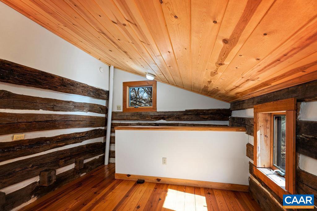 20 BUCKHORN LN, WINTERGREEN RESORT, Virginia 22967, 4 Bedrooms Bedrooms, ,2 BathroomsBathrooms,Residential,For sale,20 BUCKHORN LN,670466 MLS # 670466 20 BUCKHORN LN, WINTERGREEN RESORT, Virginia 22967, 4 Bedrooms Bedrooms, ,2 BathroomsBathrooms,Residential,For sale,20 BUCKHORN LN,670466 MLS # 670466
