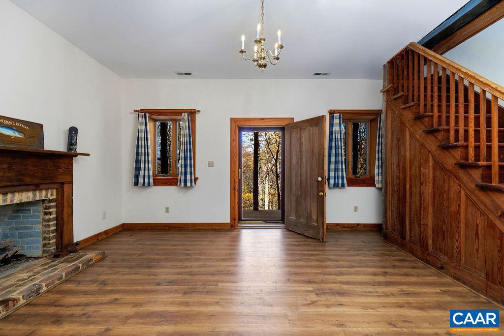 20 BUCKHORN LN, WINTERGREEN RESORT, Virginia 22967, 4 Bedrooms Bedrooms, ,2 BathroomsBathrooms,Residential,For sale,20 BUCKHORN LN,670466 MLS # 670466 20 BUCKHORN LN, WINTERGREEN RESORT, Virginia 22967, 4 Bedrooms Bedrooms, ,2 BathroomsBathrooms,Residential,For sale,20 BUCKHORN LN,670466 MLS # 670466