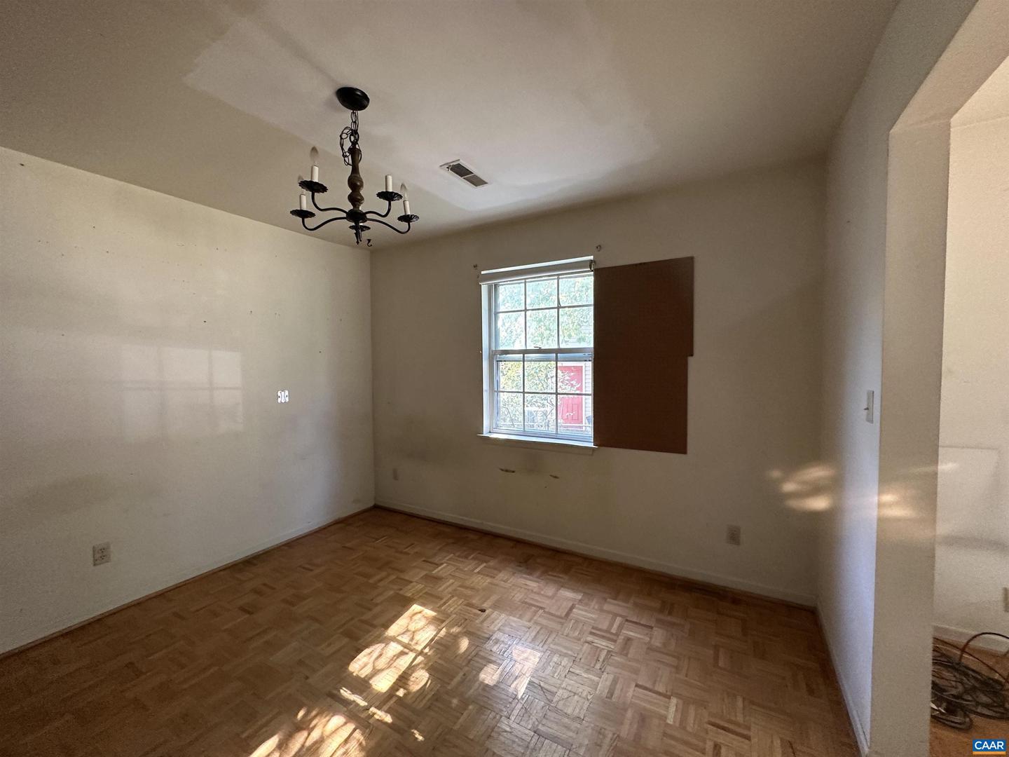 966 ROCK CREEK RD, CHARLOTTESVILLE, Virginia 22903, 3 Bedrooms Bedrooms, ,1 BathroomBathrooms,Residential,For sale,966 ROCK CREEK RD,670468 MLS # 670468 966 ROCK CREEK RD, CHARLOTTESVILLE, Virginia 22903, 3 Bedrooms Bedrooms, ,1 BathroomBathrooms,Residential,For sale,966 ROCK CREEK RD,670468 MLS # 670468