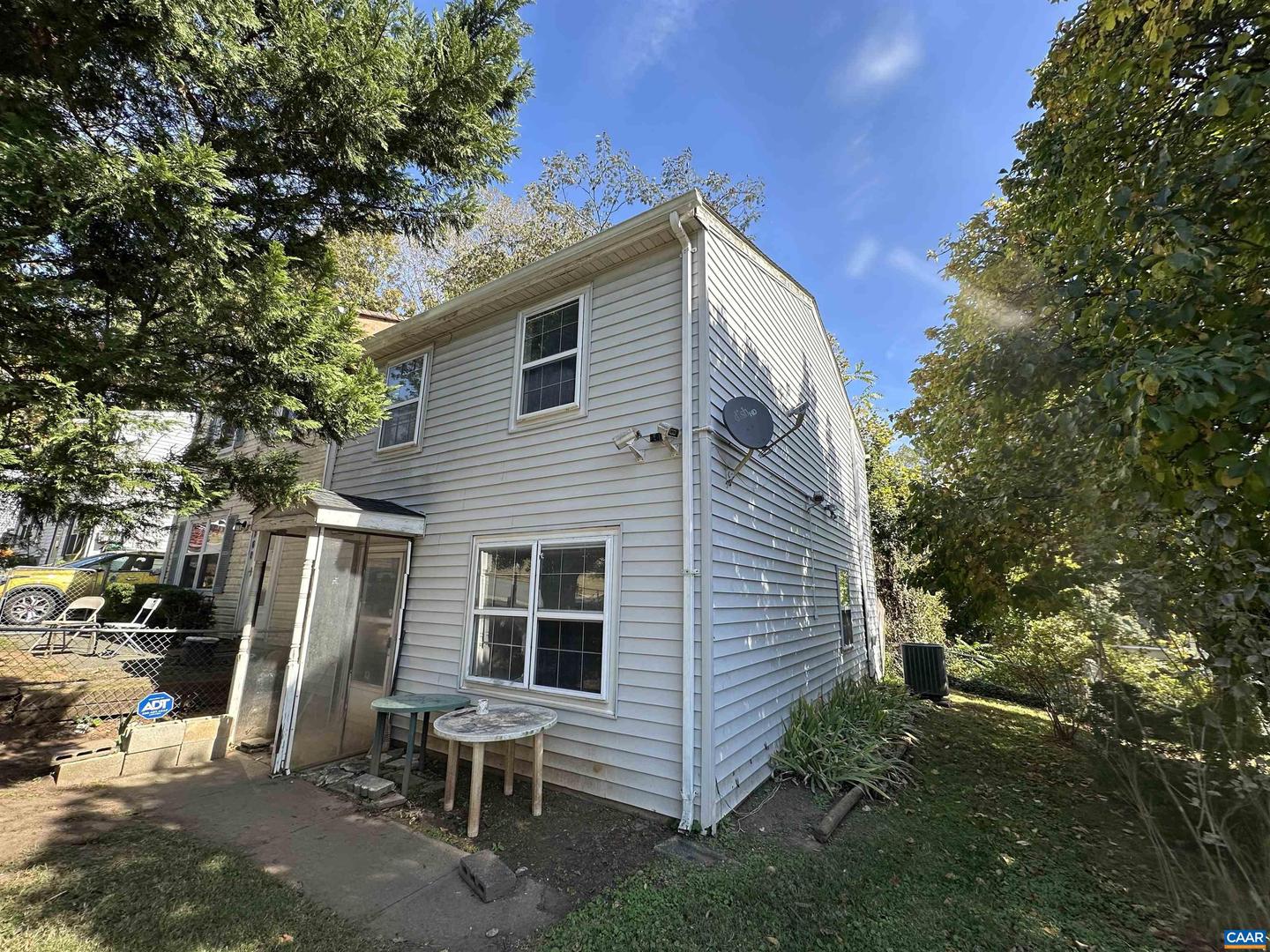 966 ROCK CREEK RD, CHARLOTTESVILLE, Virginia 22903, 3 Bedrooms Bedrooms, ,1 BathroomBathrooms,Residential,For sale,966 ROCK CREEK RD,670468 MLS # 670468 966 ROCK CREEK RD, CHARLOTTESVILLE, Virginia 22903, 3 Bedrooms Bedrooms, ,1 BathroomBathrooms,Residential,For sale,966 ROCK CREEK RD,670468 MLS # 670468