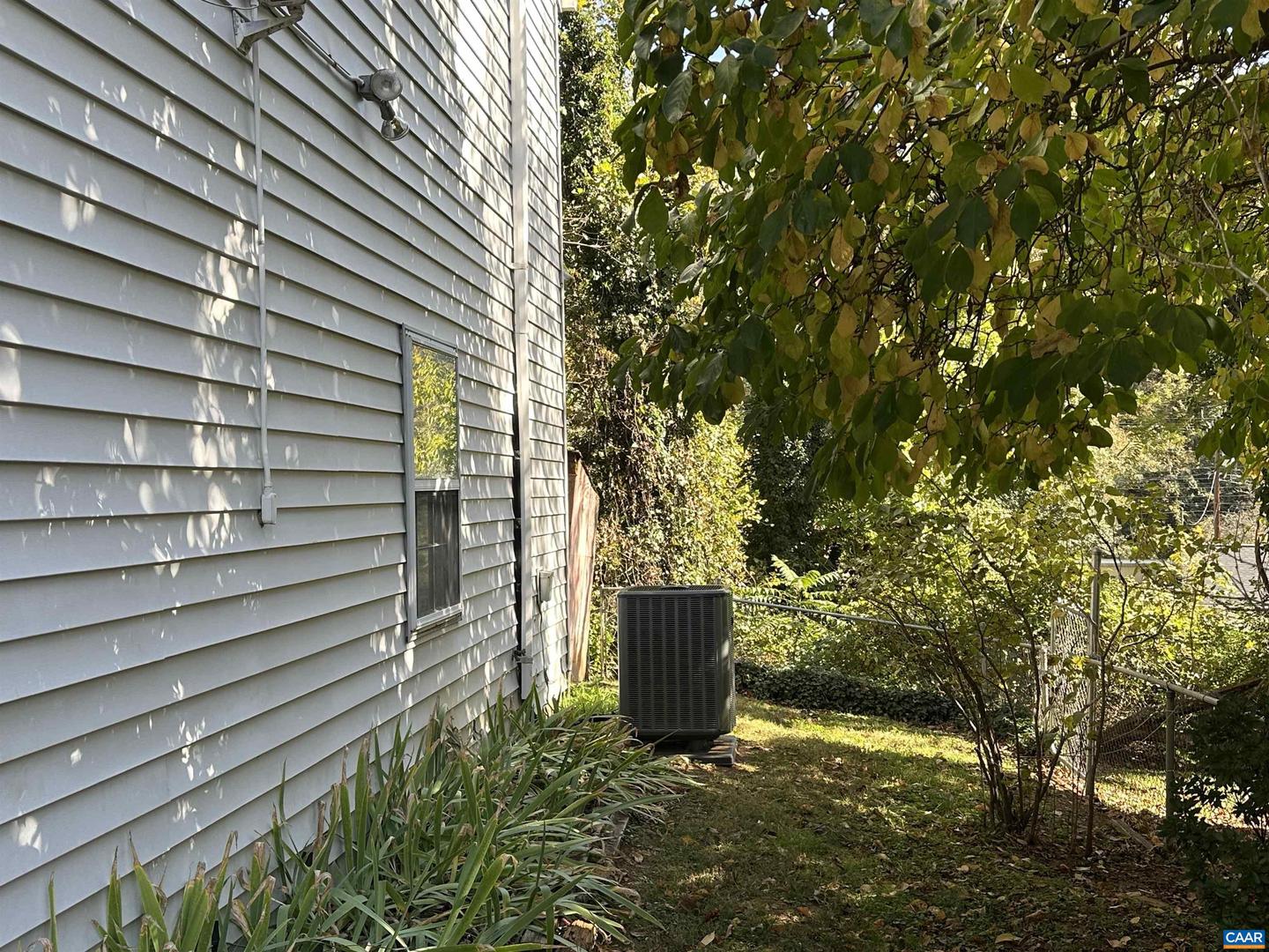 966 ROCK CREEK RD, CHARLOTTESVILLE, Virginia 22903, 3 Bedrooms Bedrooms, ,1 BathroomBathrooms,Residential,For sale,966 ROCK CREEK RD,670468 MLS # 670468 966 ROCK CREEK RD, CHARLOTTESVILLE, Virginia 22903, 3 Bedrooms Bedrooms, ,1 BathroomBathrooms,Residential,For sale,966 ROCK CREEK RD,670468 MLS # 670468