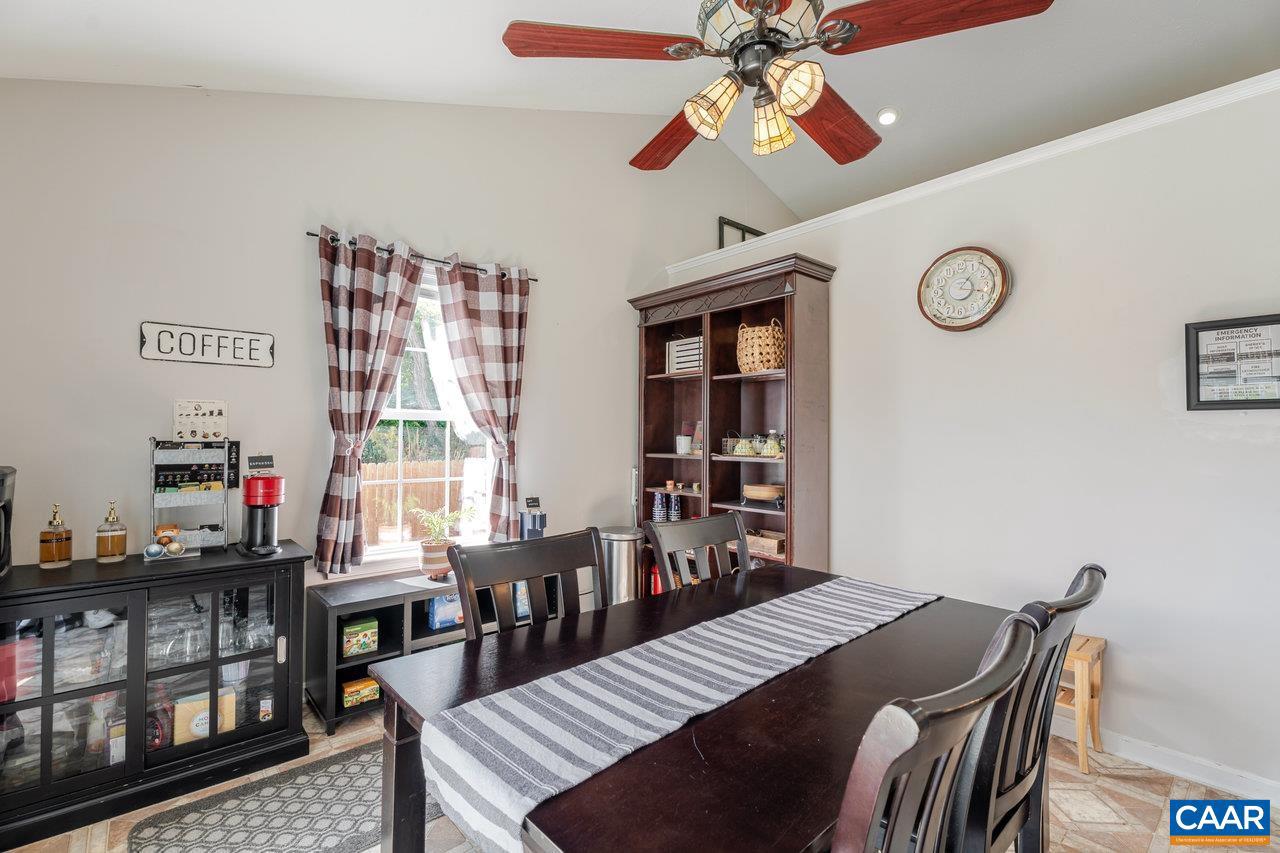 61 ROUTE 654 #GOLDEN MAPLE LN, MAURERTOWN, Virginia 22664, 4 Bedrooms Bedrooms, ,3 BathroomsBathrooms,Residential,For sale,61 ROUTE 654 #GOLDEN MAPLE LN,670470 MLS # 670470 61 ROUTE 654 #GOLDEN MAPLE LN, MAURERTOWN, Virginia 22664, 4 Bedrooms Bedrooms, ,3 BathroomsBathrooms,Residential,For sale,61 ROUTE 654 #GOLDEN MAPLE LN,670470 MLS # 670470