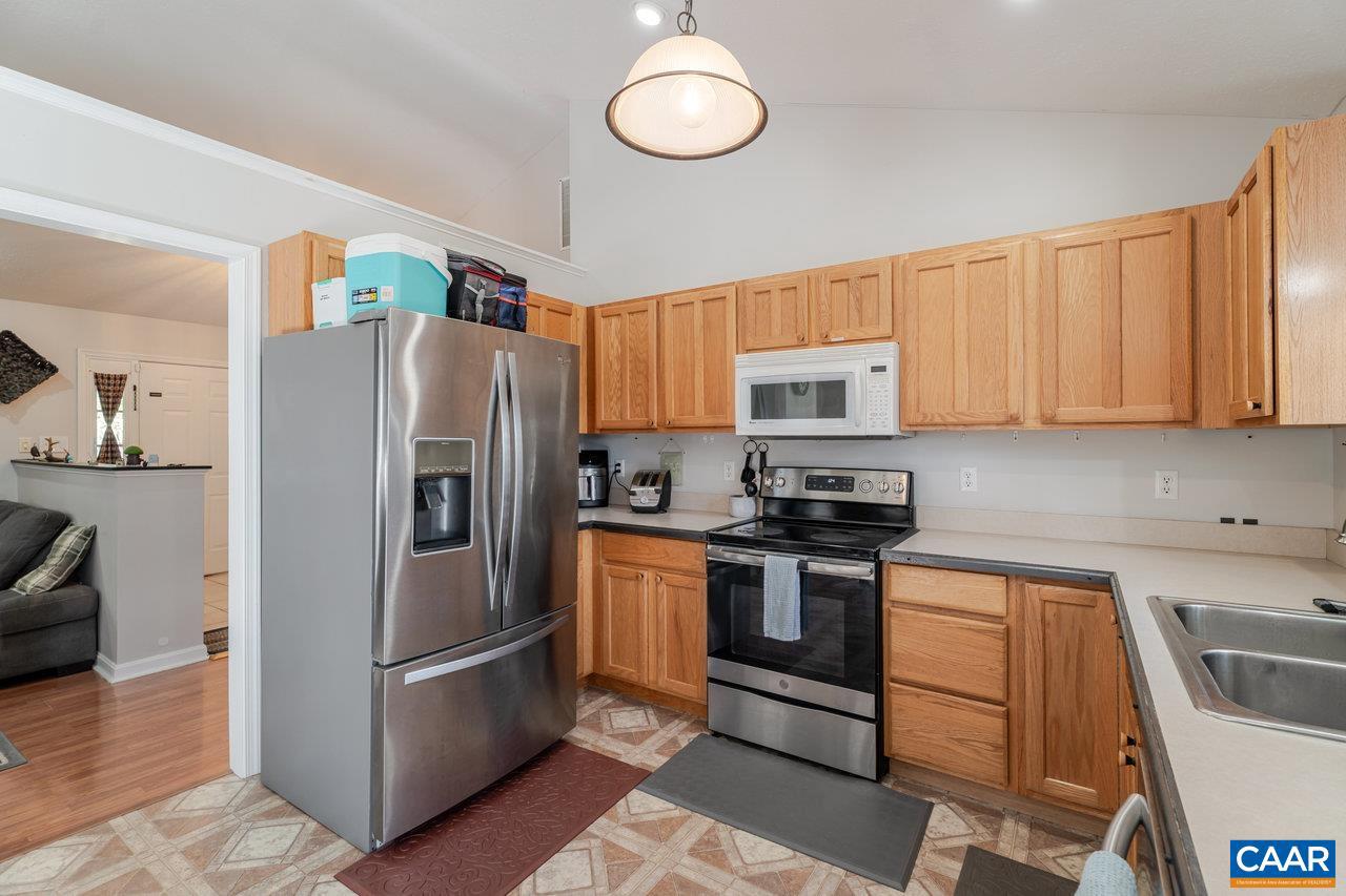 61 ROUTE 654 #GOLDEN MAPLE LN, MAURERTOWN, Virginia 22664, 4 Bedrooms Bedrooms, ,3 BathroomsBathrooms,Residential,For sale,61 ROUTE 654 #GOLDEN MAPLE LN,670470 MLS # 670470 61 ROUTE 654 #GOLDEN MAPLE LN, MAURERTOWN, Virginia 22664, 4 Bedrooms Bedrooms, ,3 BathroomsBathrooms,Residential,For sale,61 ROUTE 654 #GOLDEN MAPLE LN,670470 MLS # 670470