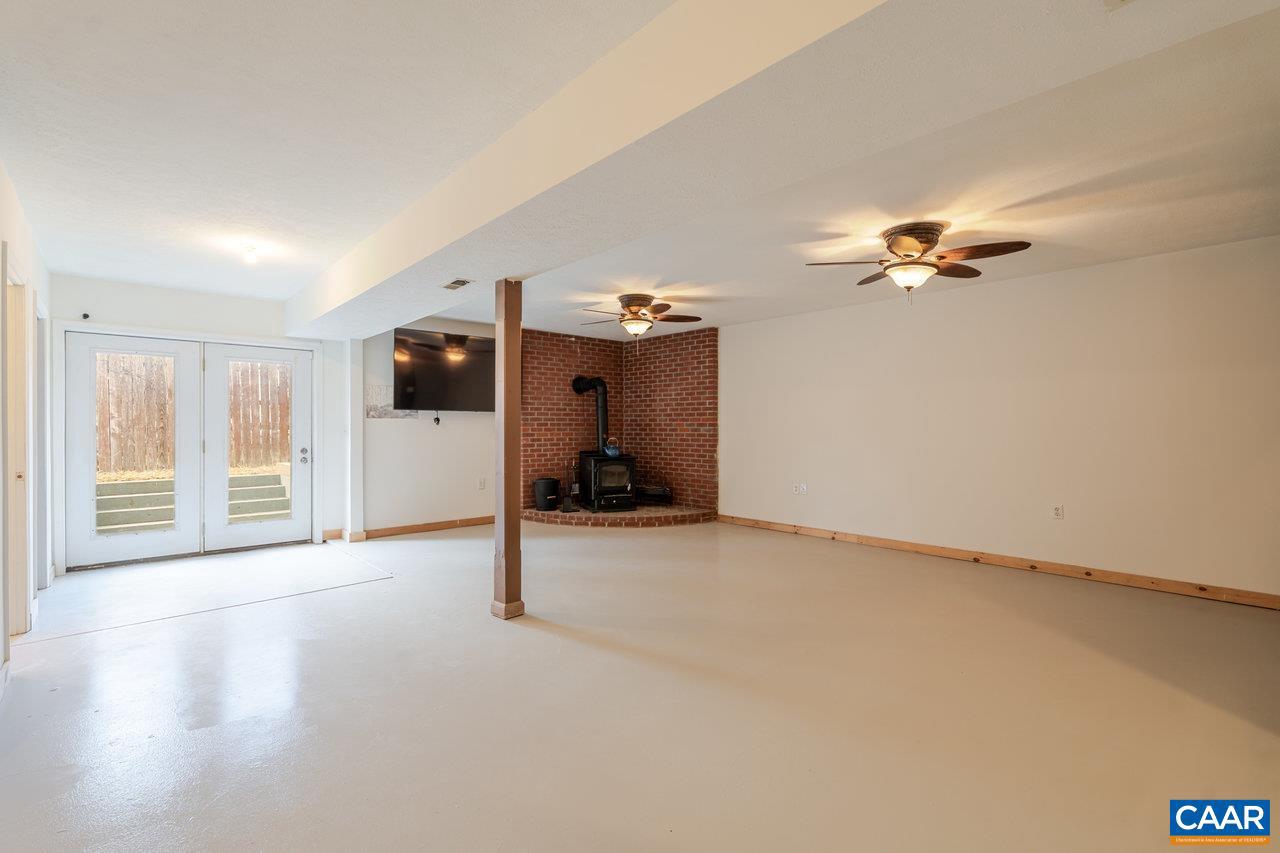 61 ROUTE 654 #GOLDEN MAPLE LN, MAURERTOWN, Virginia 22664, 4 Bedrooms Bedrooms, ,3 BathroomsBathrooms,Residential,For sale,61 ROUTE 654 #GOLDEN MAPLE LN,670470 MLS # 670470 61 ROUTE 654 #GOLDEN MAPLE LN, MAURERTOWN, Virginia 22664, 4 Bedrooms Bedrooms, ,3 BathroomsBathrooms,Residential,For sale,61 ROUTE 654 #GOLDEN MAPLE LN,670470 MLS # 670470