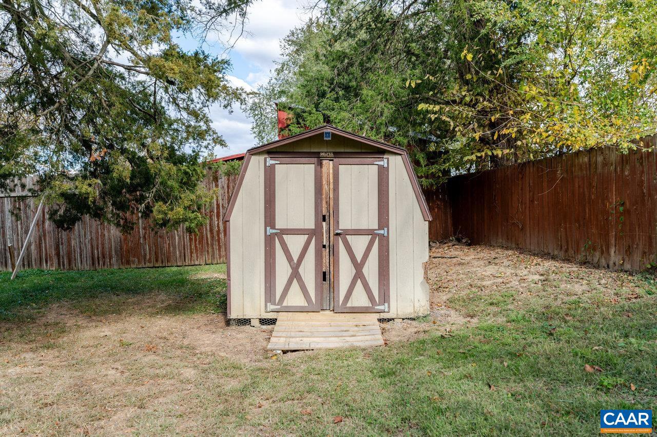 61 ROUTE 654 #GOLDEN MAPLE LN, MAURERTOWN, Virginia 22664, 4 Bedrooms Bedrooms, ,3 BathroomsBathrooms,Residential,For sale,61 ROUTE 654 #GOLDEN MAPLE LN,670470 MLS # 670470 61 ROUTE 654 #GOLDEN MAPLE LN, MAURERTOWN, Virginia 22664, 4 Bedrooms Bedrooms, ,3 BathroomsBathrooms,Residential,For sale,61 ROUTE 654 #GOLDEN MAPLE LN,670470 MLS # 670470